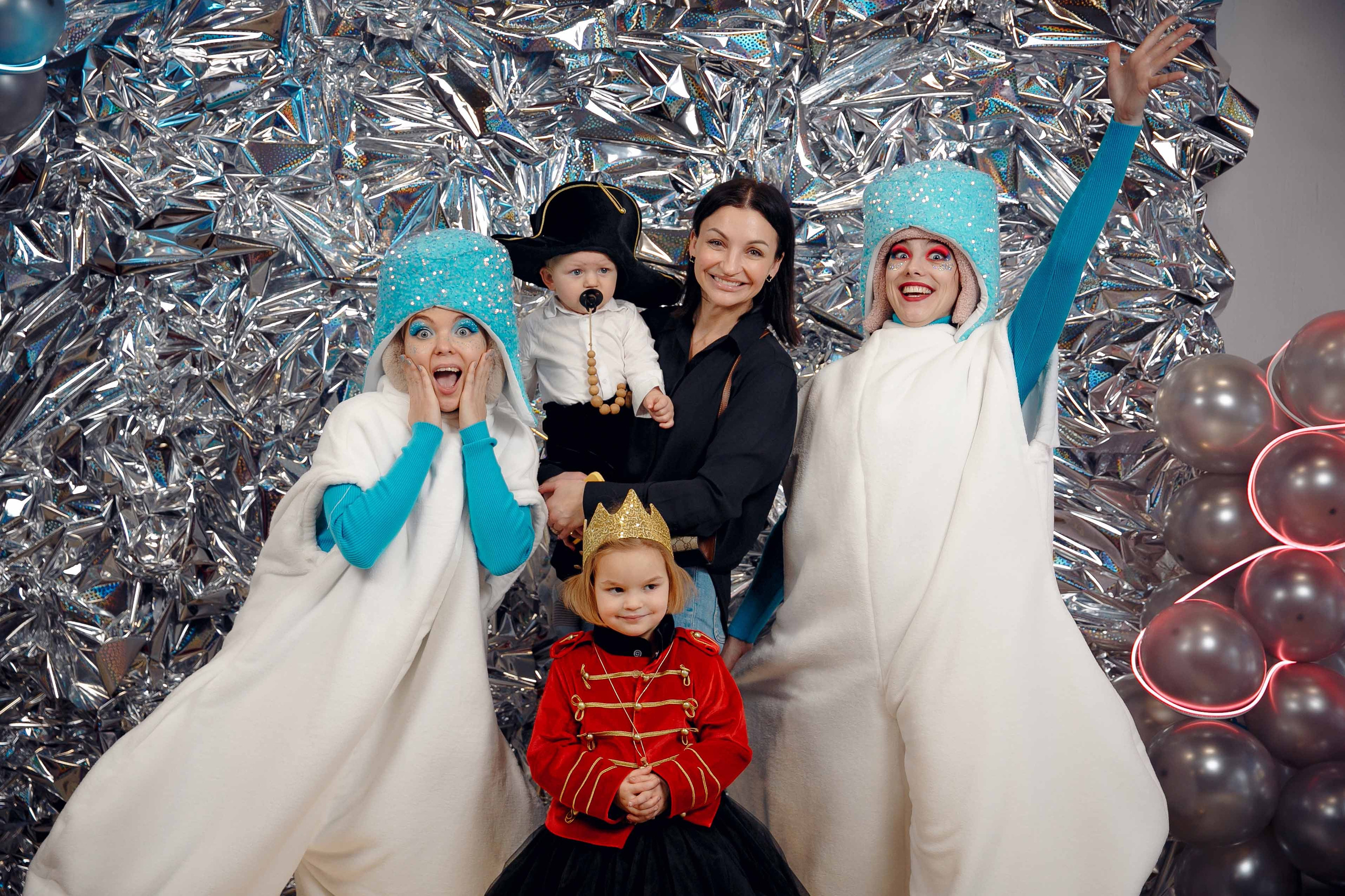 Елка в «Фотоцехе» #1. Ваш репортажный фотограф Артемий Антонов