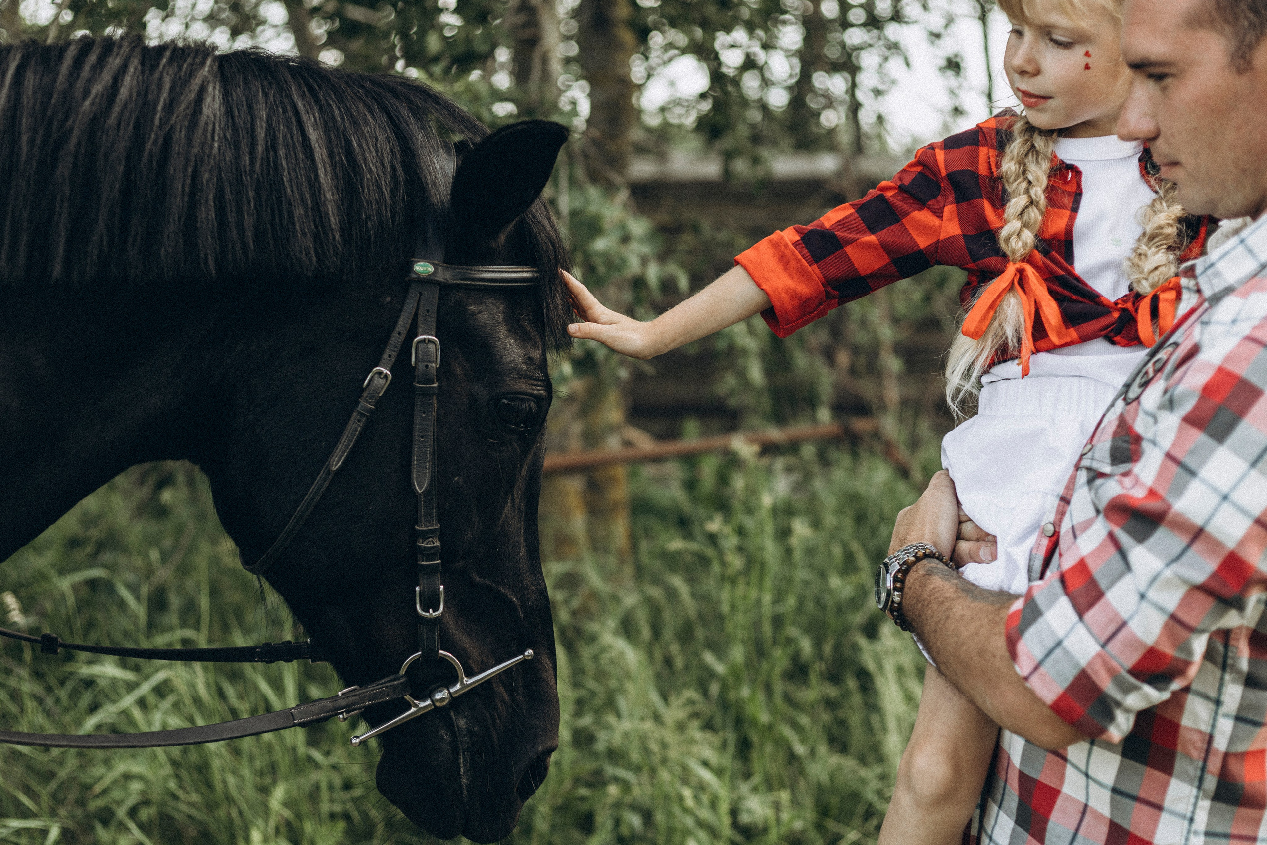 Семейная прогулка с лошадкой. Семейный и детский фотограф в Рязани Васюгова Мария