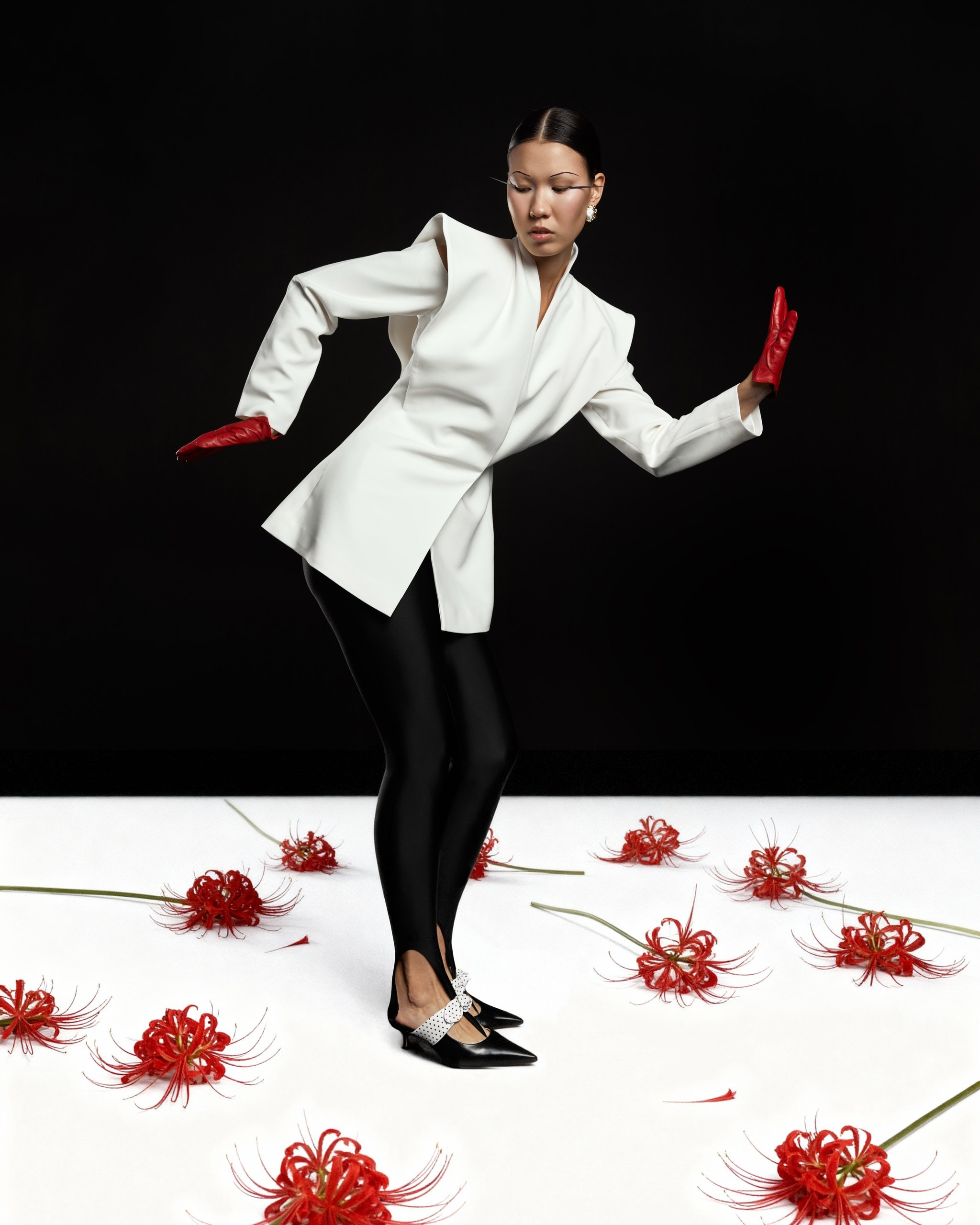 ph& prod@dariiabryl md@sar_yun_a muah@tokxi.mua style @alesya_eeg assistant @khromtsova_lu light @eugenegarshin studio@station_studio