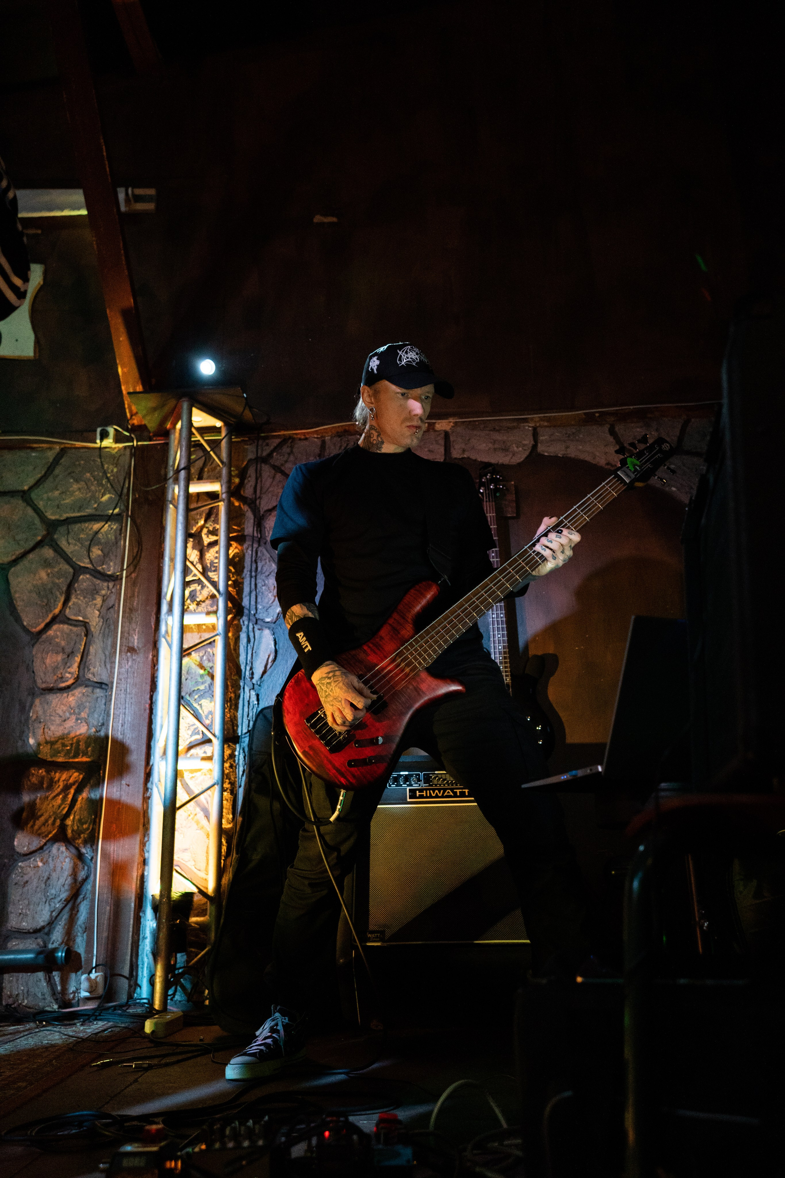 Ночь На Земле|Нора, Псков. Концертный и репортажный фотограф в Санкт-Петербурге Слава Пахомов