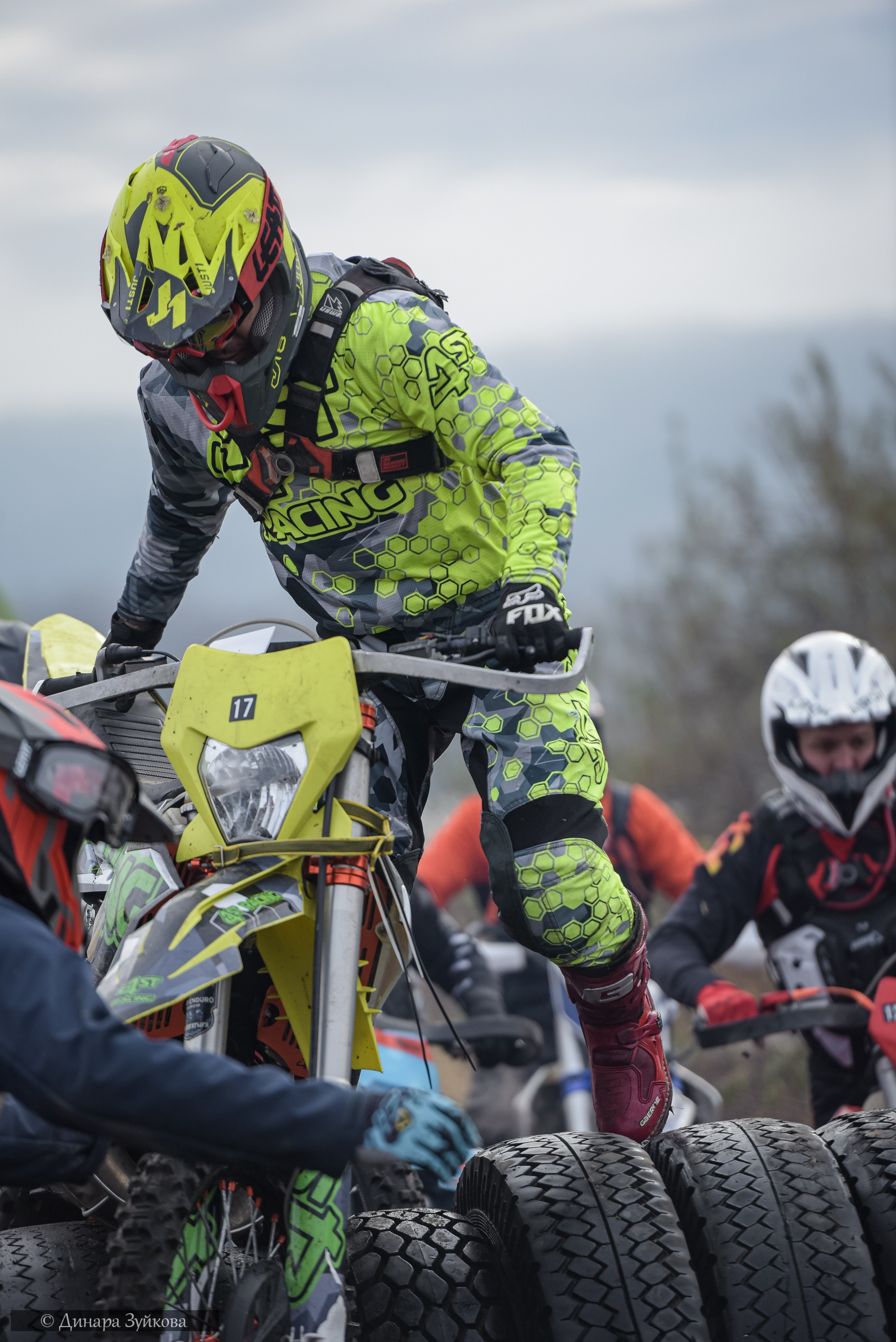 На местности. V этап. Мотофотограф в Нижнем Новгороде Динара Зуйкова