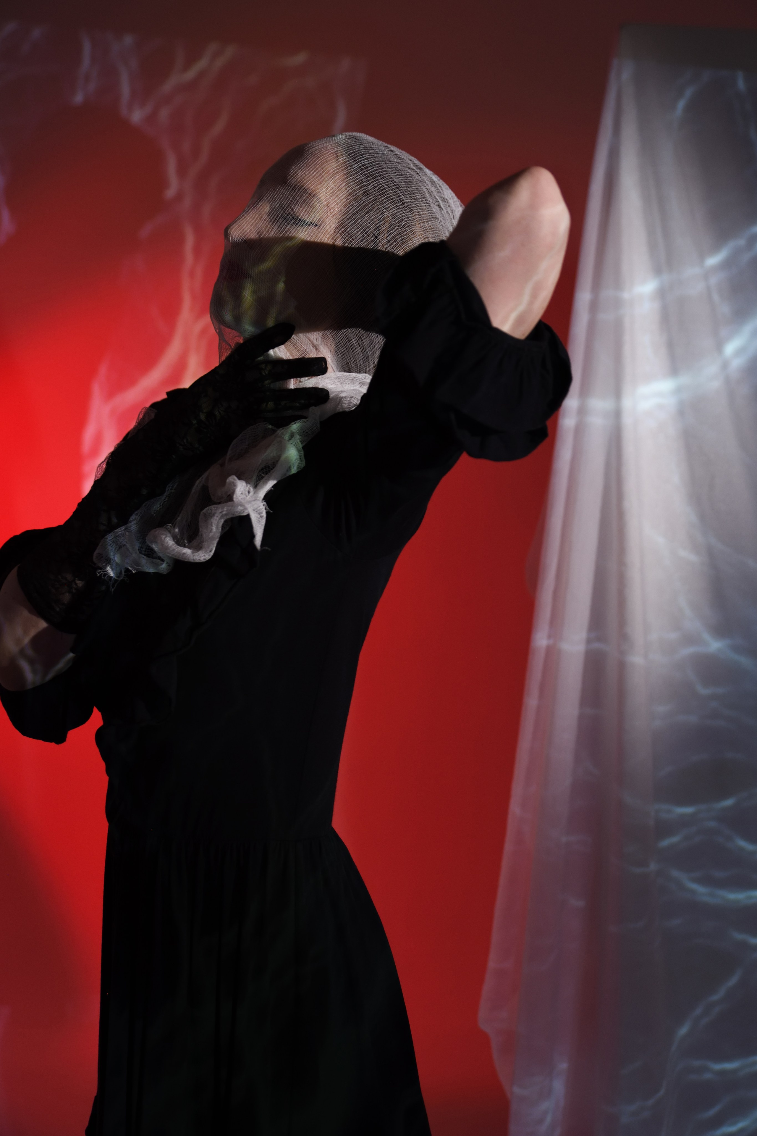 SEANCE. Yulia Yurchevskaya | Art Director & Visual Visionary