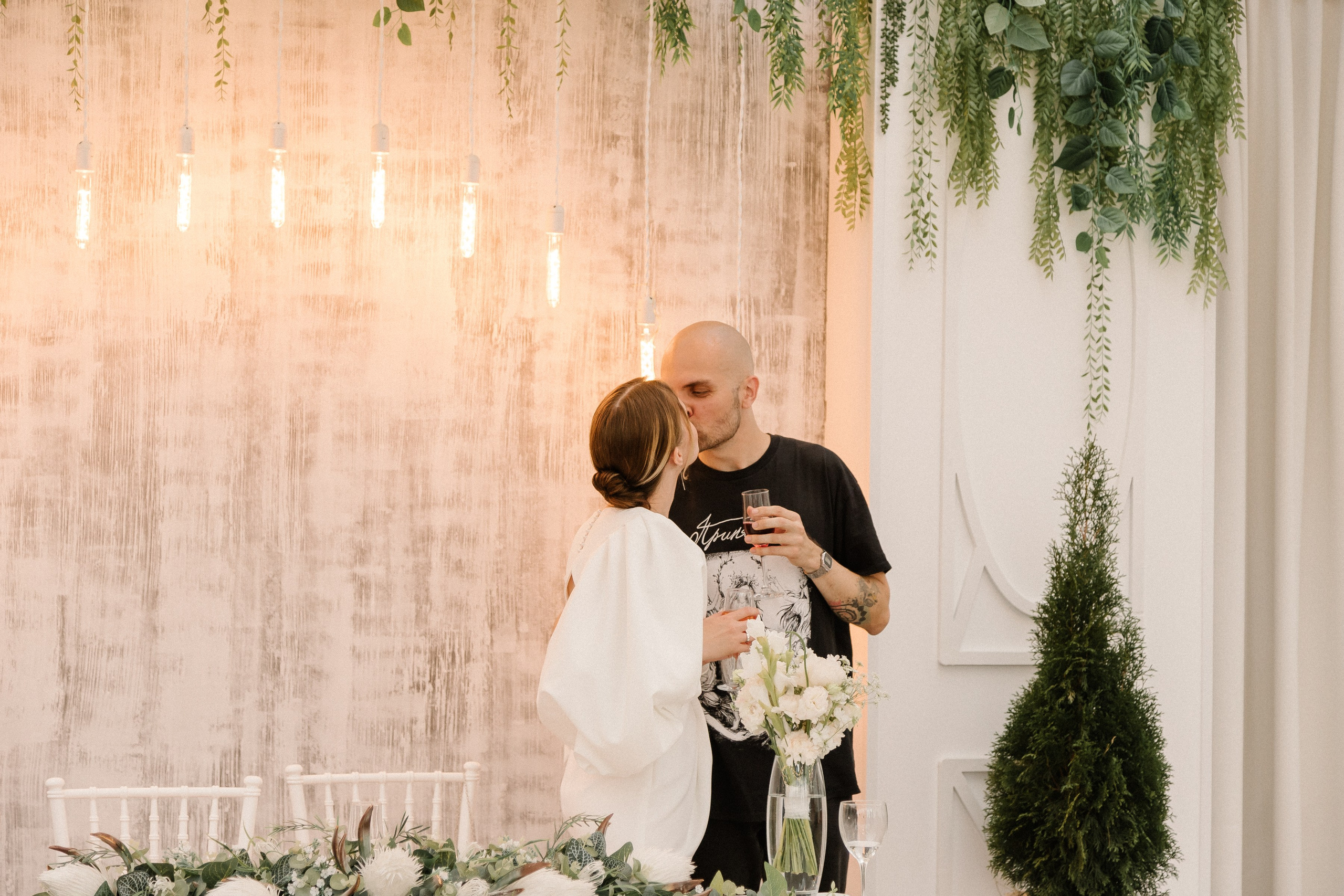 Антон и Елизавета/2023. Свадебный и семейный фотограф в Екатеринбурге