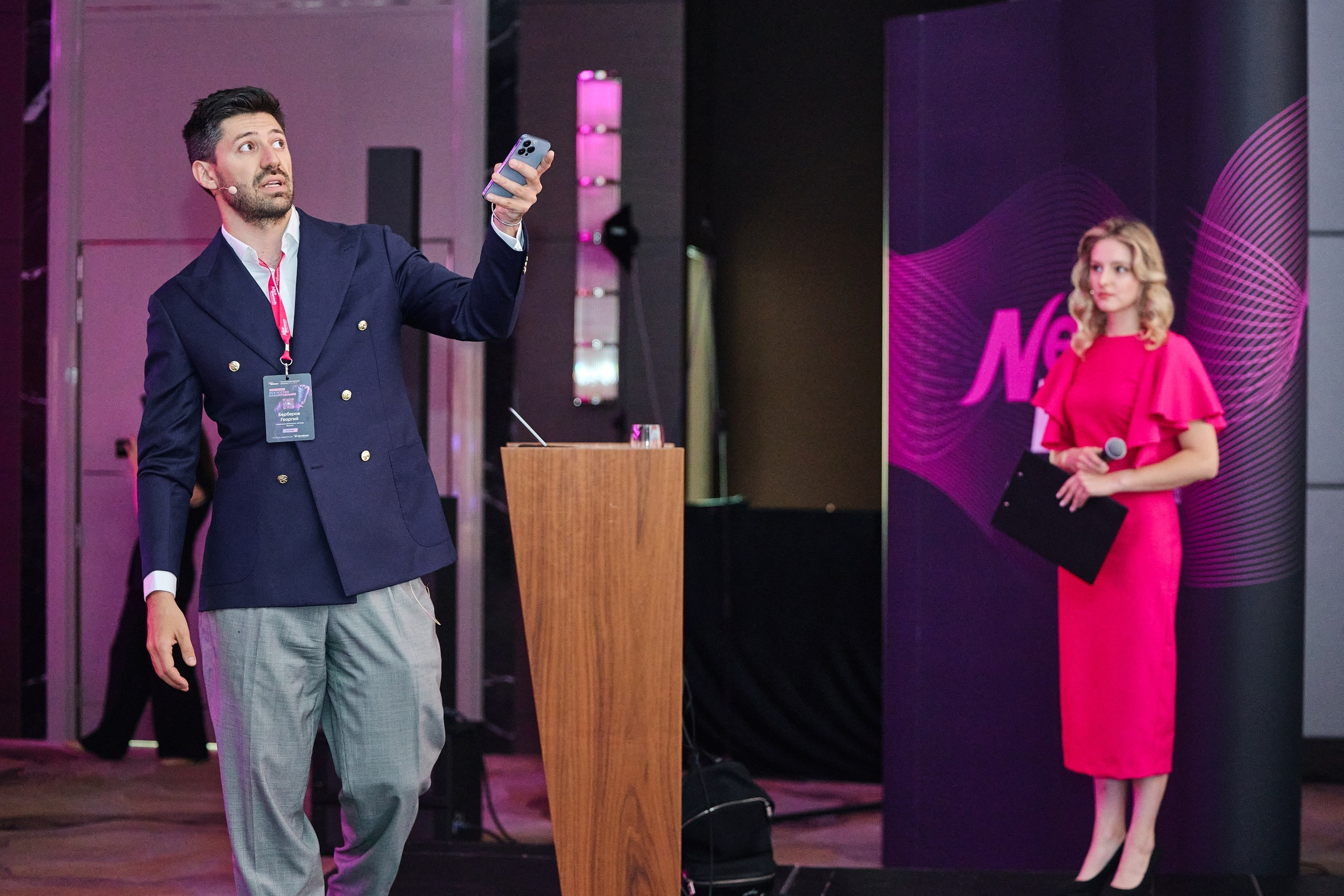 Конгресс имплантологов Neo Biotech 2025. Антон Артюшин, портретный фотограф. Москва