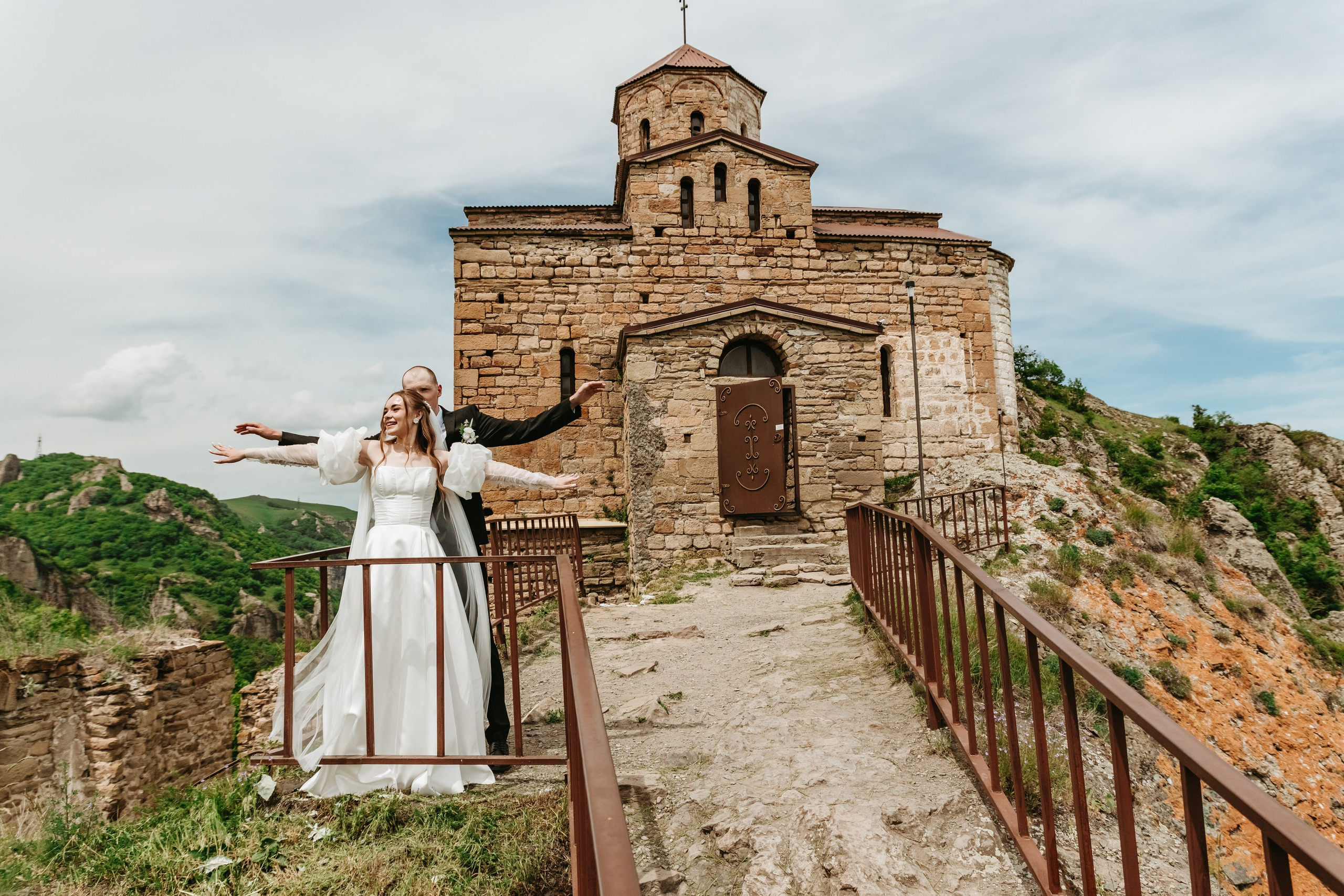 Свадебная фотосессия на природе от фотографа в Ставрополе