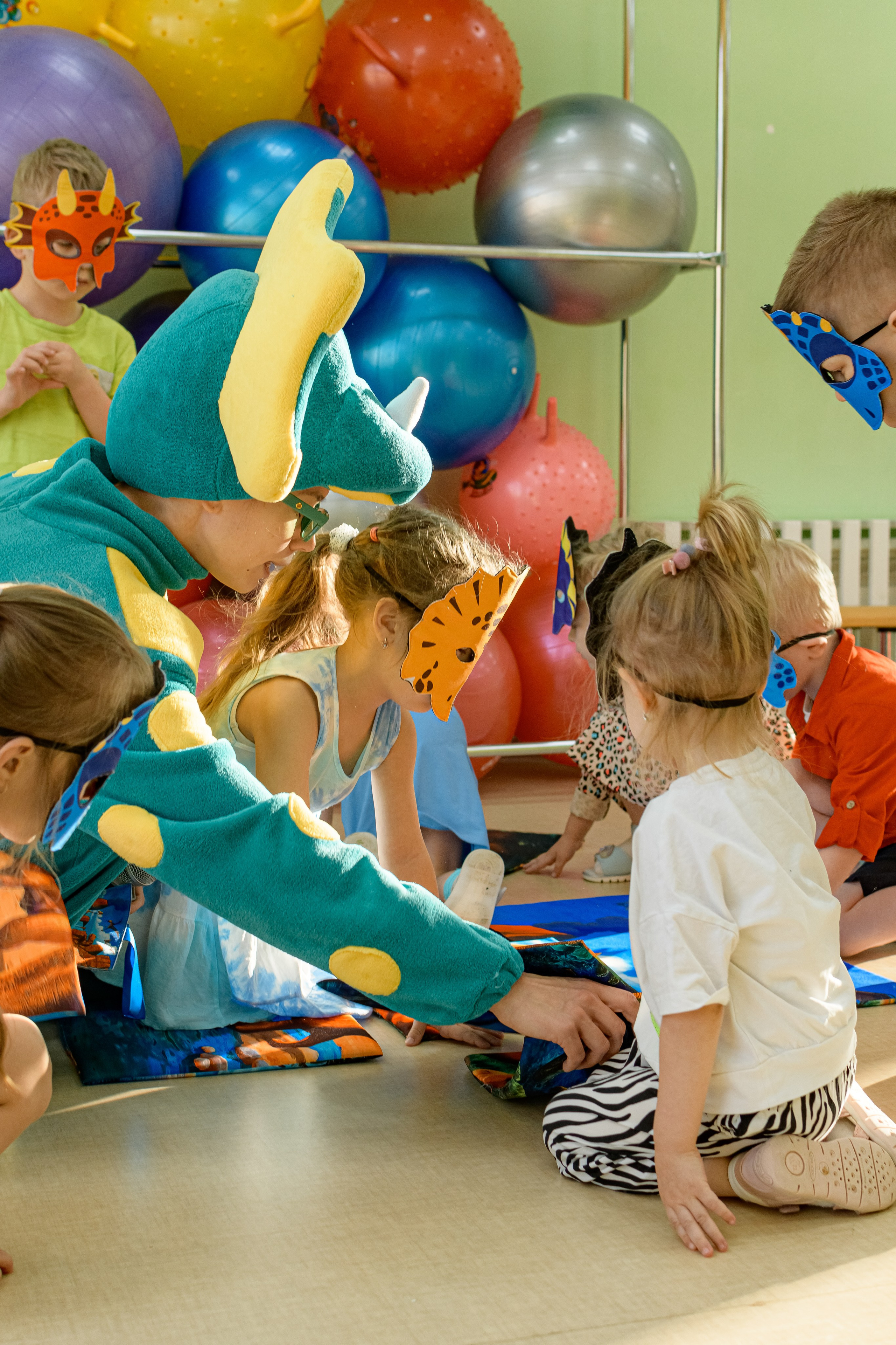 ЭМИЛЬ/HAPPY BIRTHDAY. Photokarish