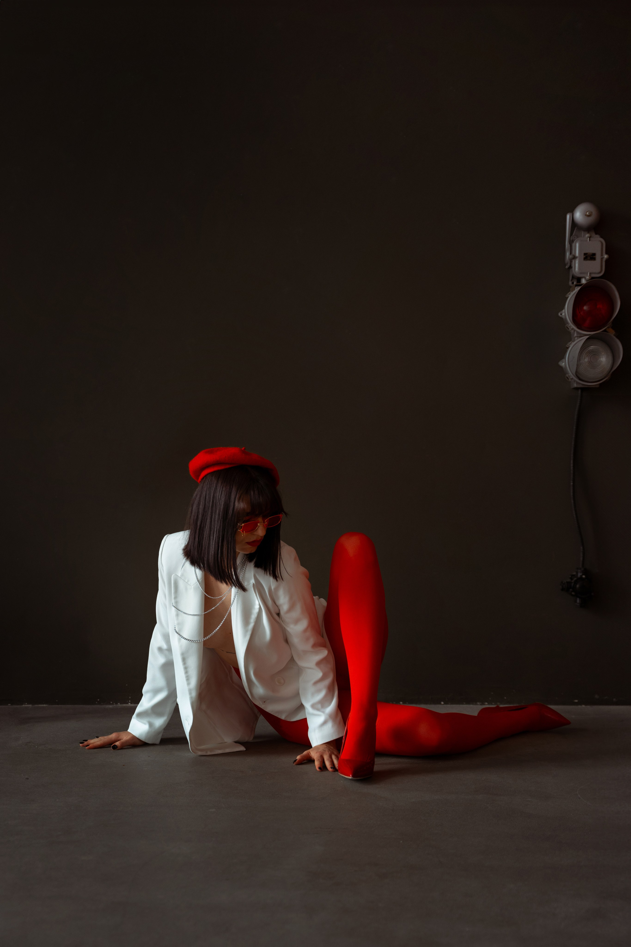 Красные колготки. Фотограф Тимофеева Любовь