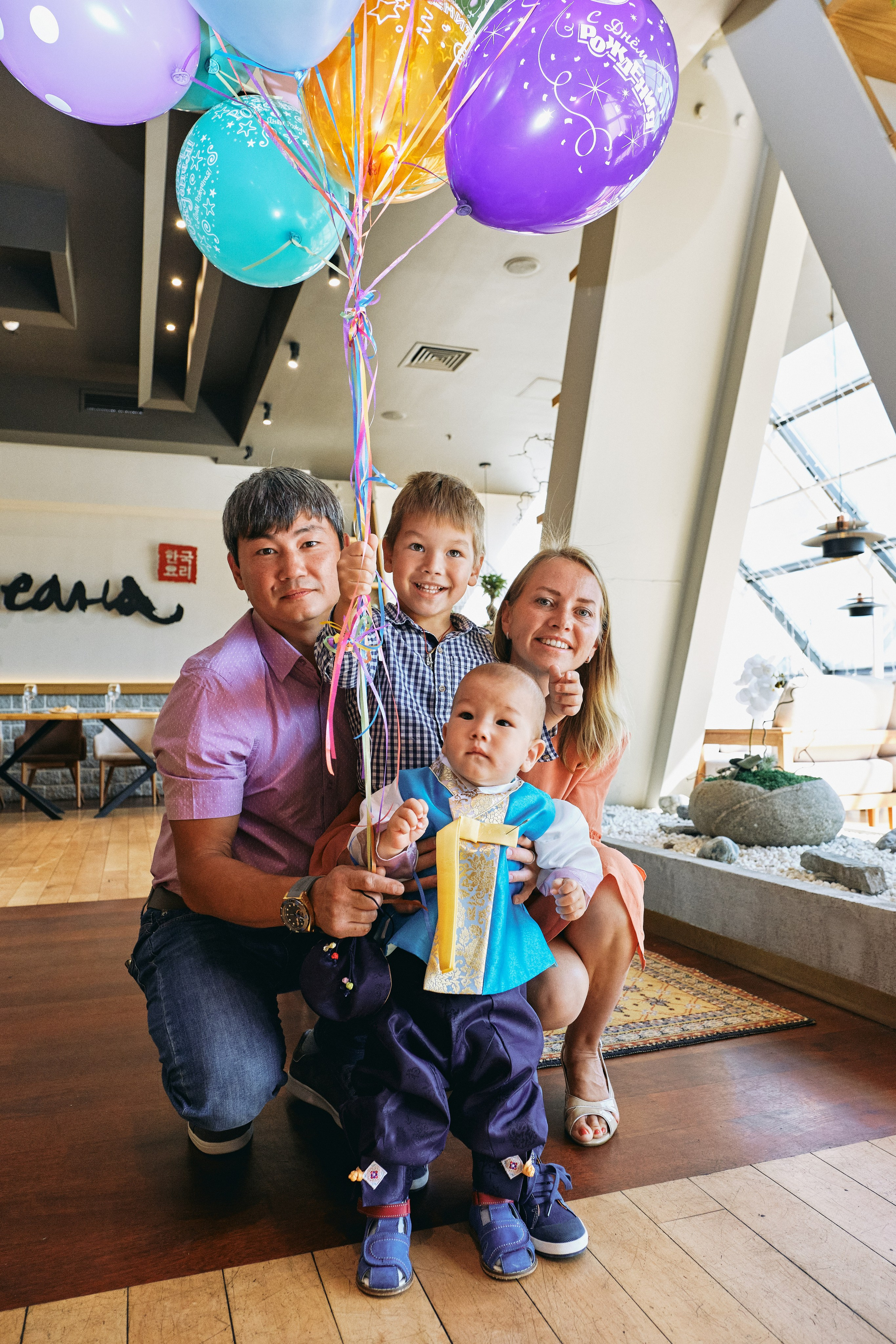 Фотограф на детский день рождения в СПб. Семейные и свадебные фотосессии в СПб, в студии, на улице, на природе