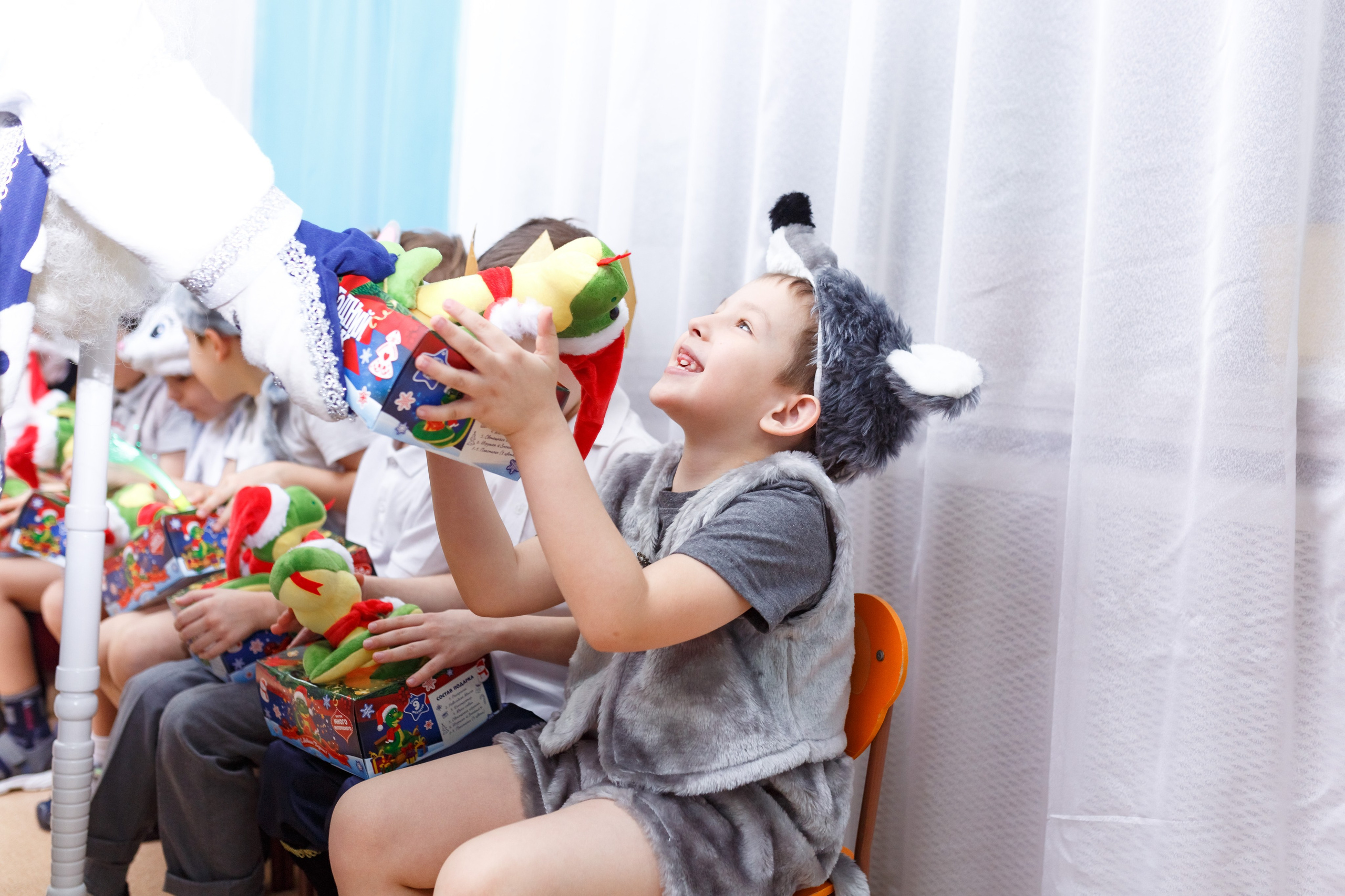 Фотограф Екатеринбург. Фотограф Верхняя Пышма. Фотограф Среднеуральск. Репортажная фотосъемка. Фотограф на утренник в Екатеринбурге.