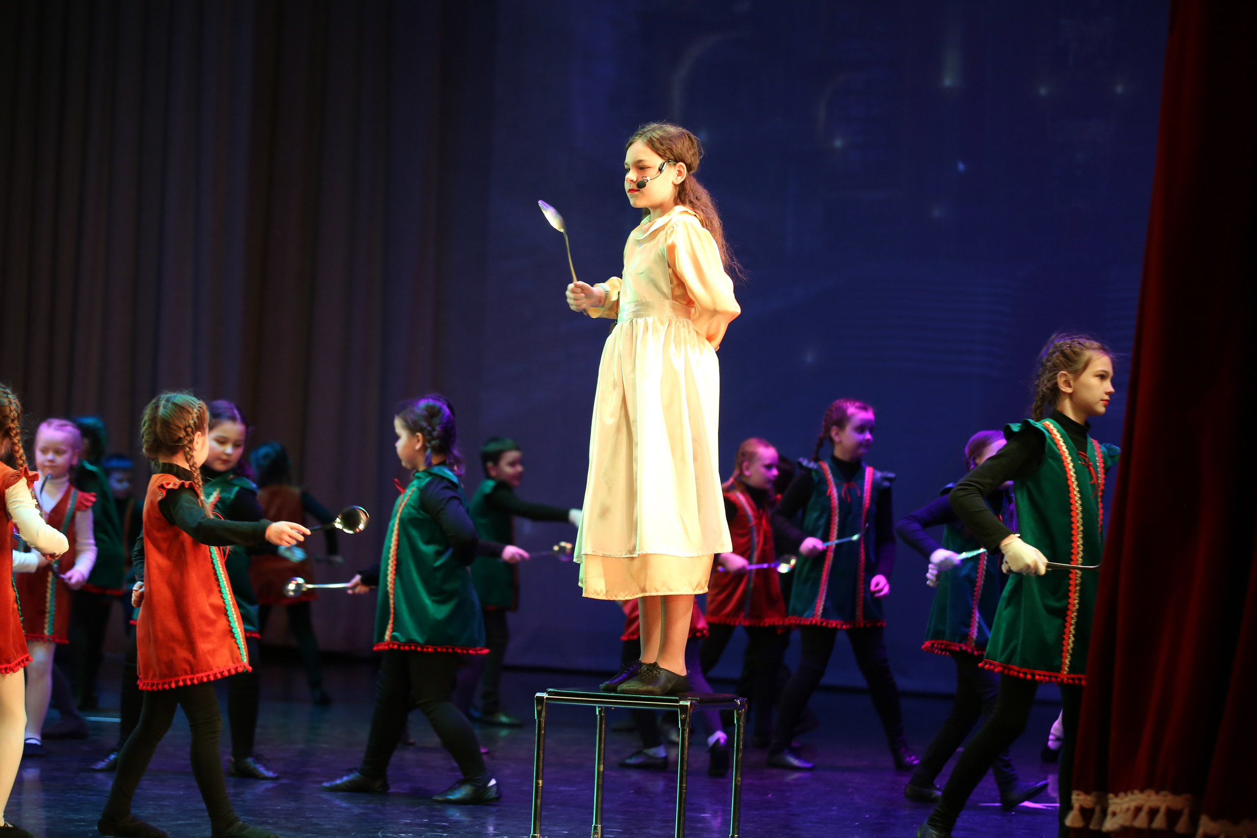 ТС ФАНТАЗИЯ — БЕНЕФИС 25 ЛЕТ. Профессиональный фотограф в Мценске и Орловской области