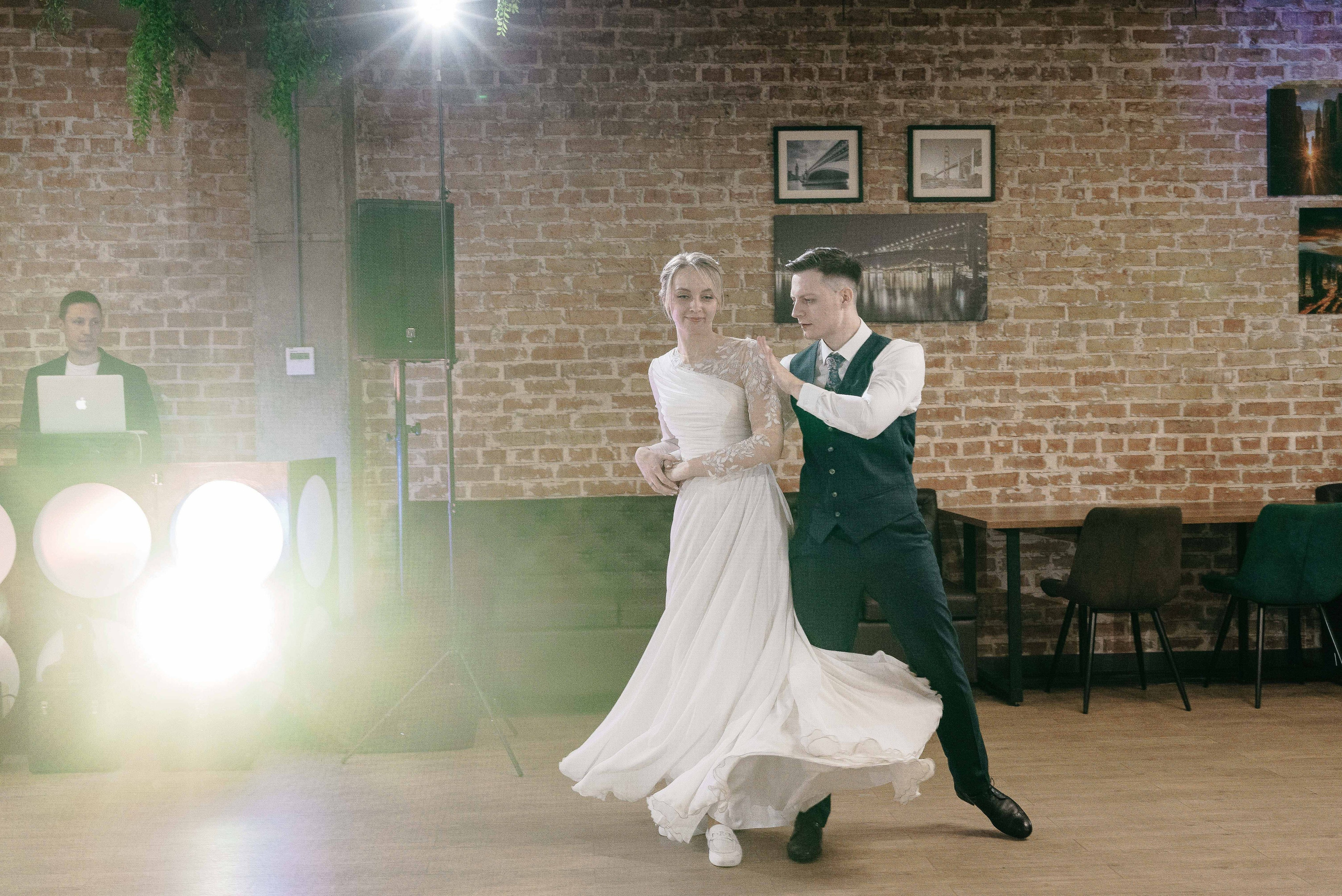 Артем и Галя. Тамара Власова