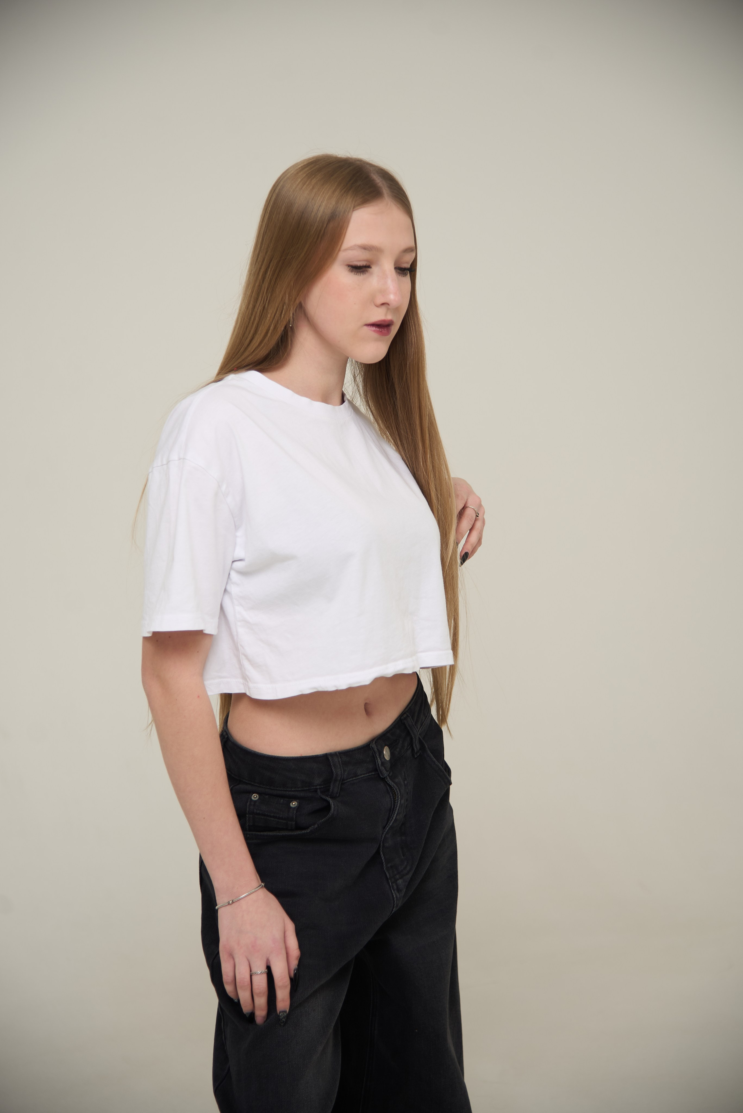 Анастасия. Фотостудия Алматы — 2 Stula.Studio | Аренда залов