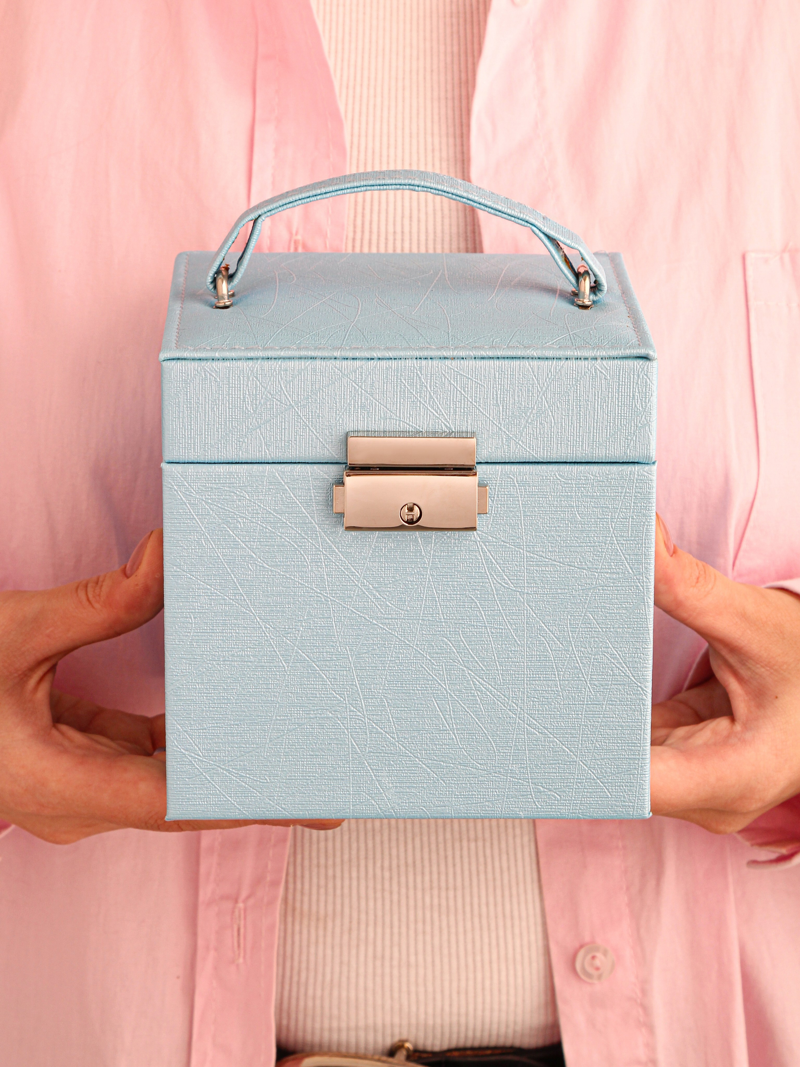 Фотосъемка шкатулок и сумок для каталогов | Кейс предметного фотографа. Предметный фотограф в СПб | Съемка для Wildberries, Ozon, рекламы | Алан Ульбашев