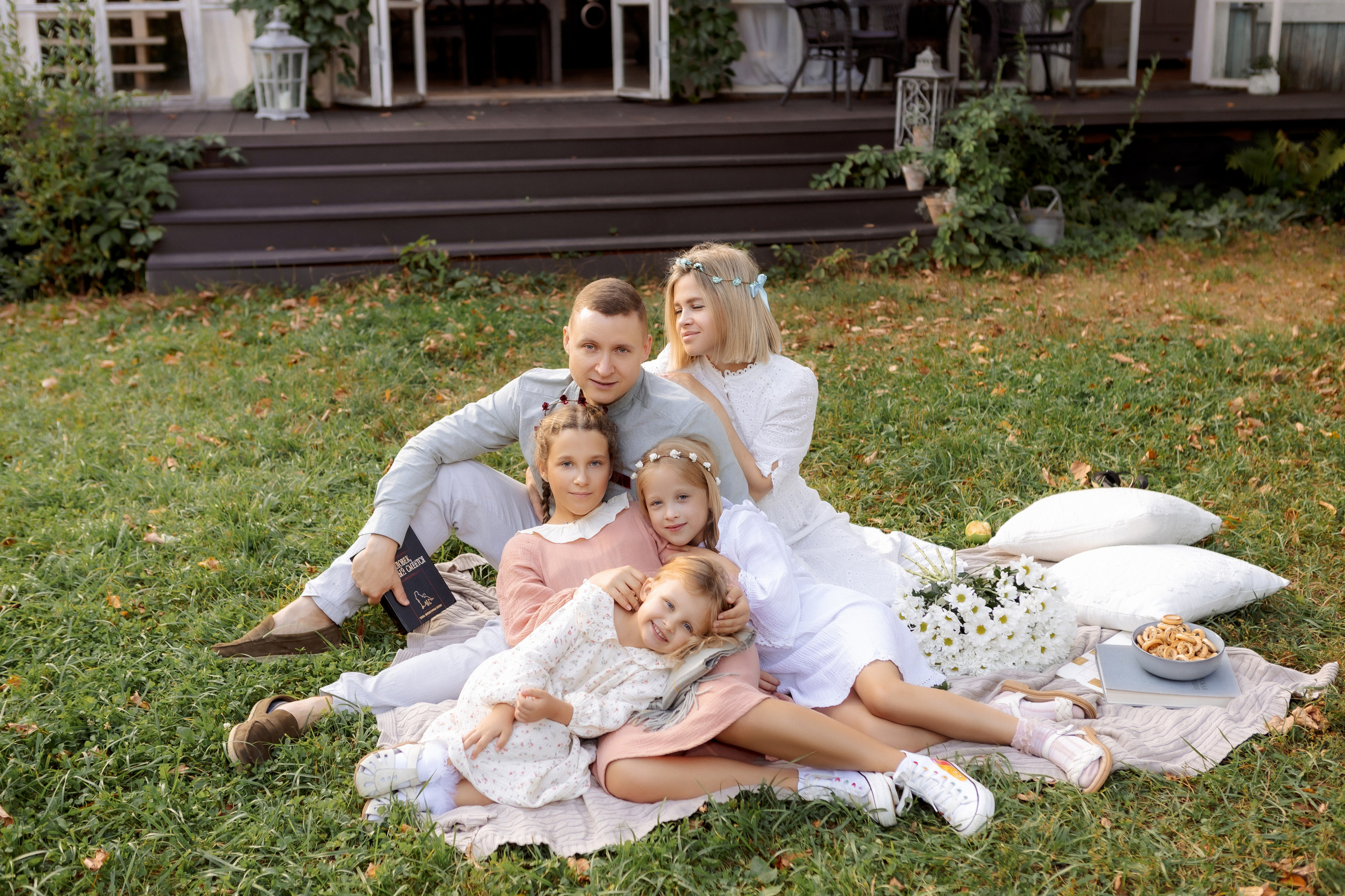 Семейная фотосессия на веранде. Зотова Алена — семейный и женский фотограф в Зеленограде
