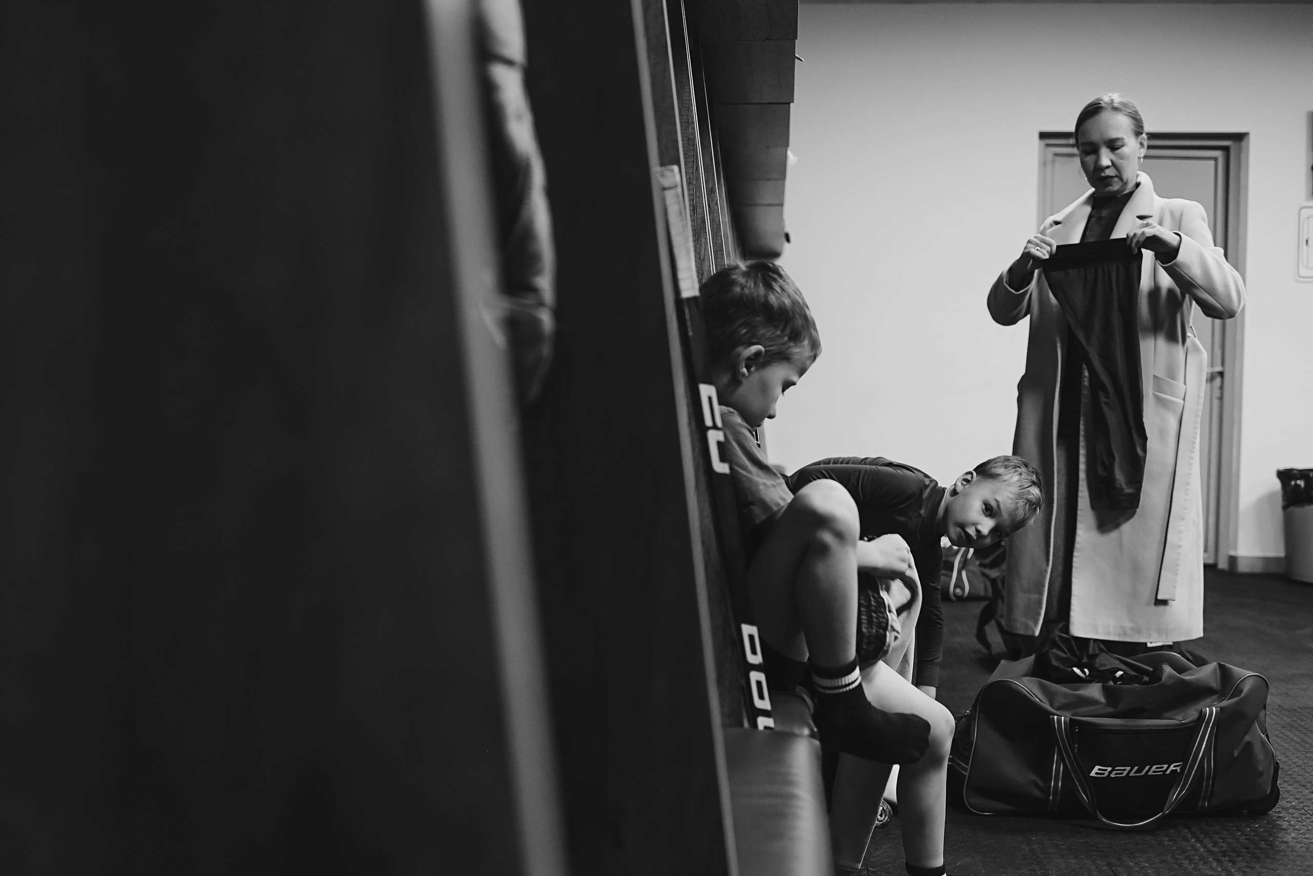 Хоккей тренировка. Семейный фотограф Тюмень, фотограф на роды Салмина Мария