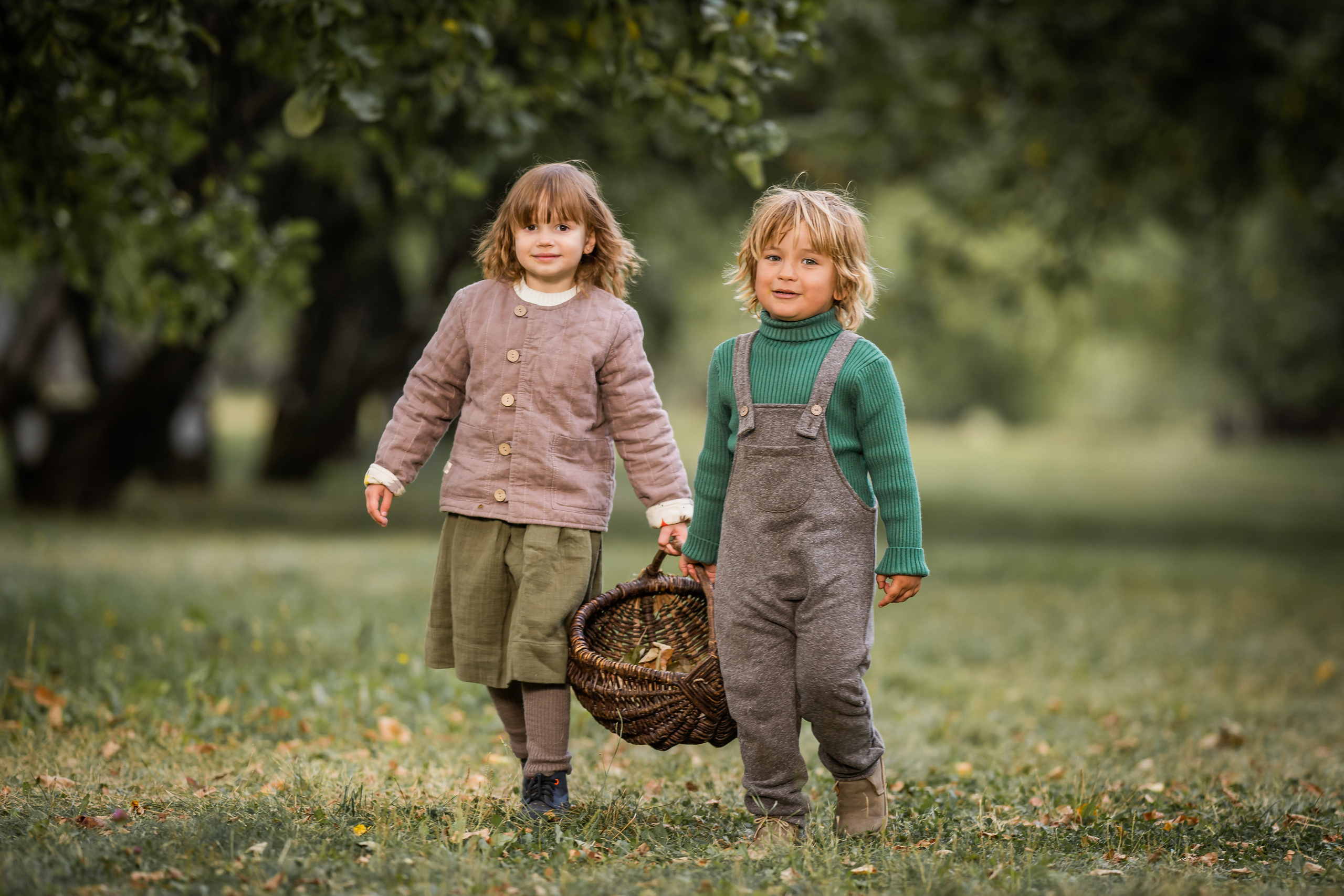 Сентябрь, Коломенское, дети. Семейный фотограф Ефремова Виктория