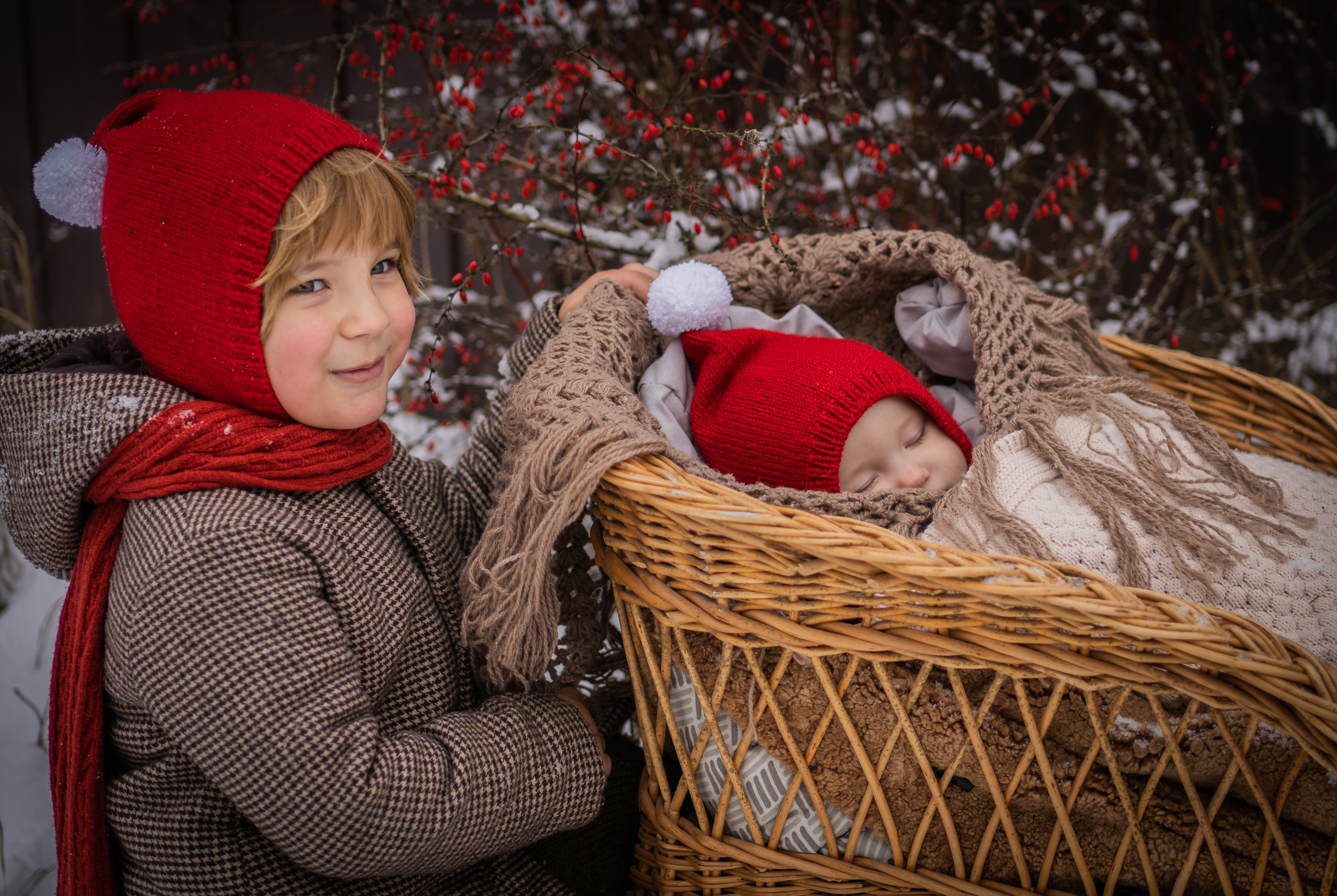 Снежная прогулка Савелия и Марфы. Семейный фотограф Ефремова Виктория
