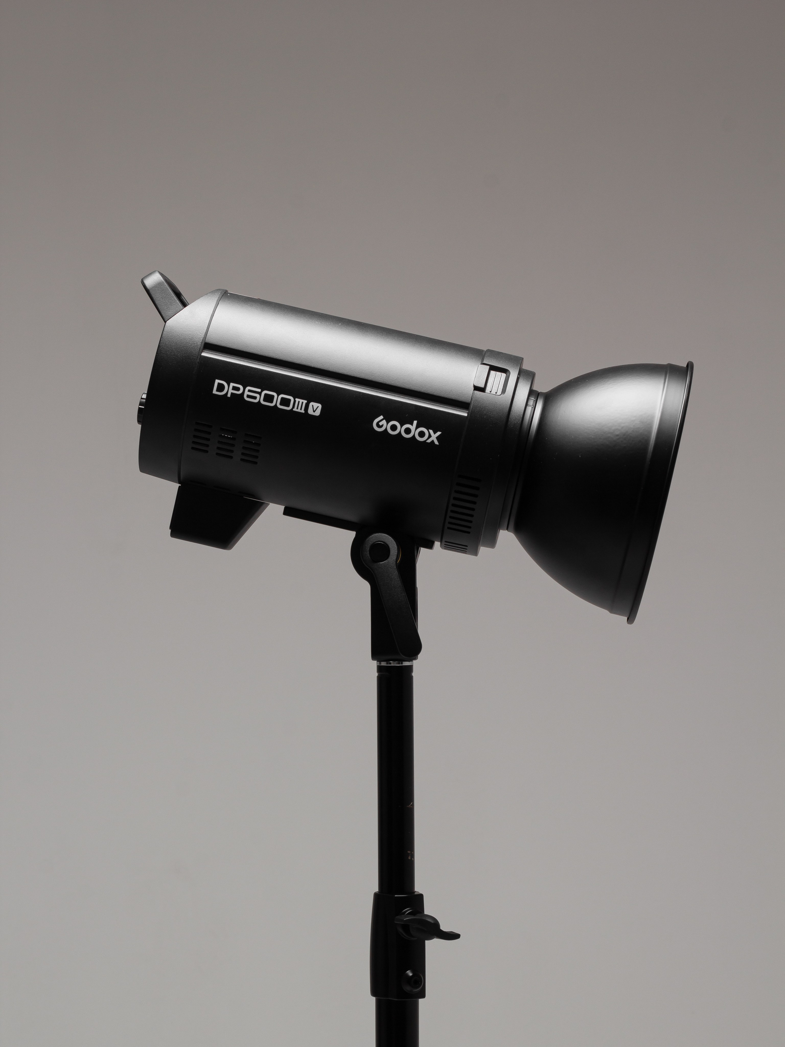 Аренда студии. Фото для маркетплейсов в самых сочных локациях города Сочи