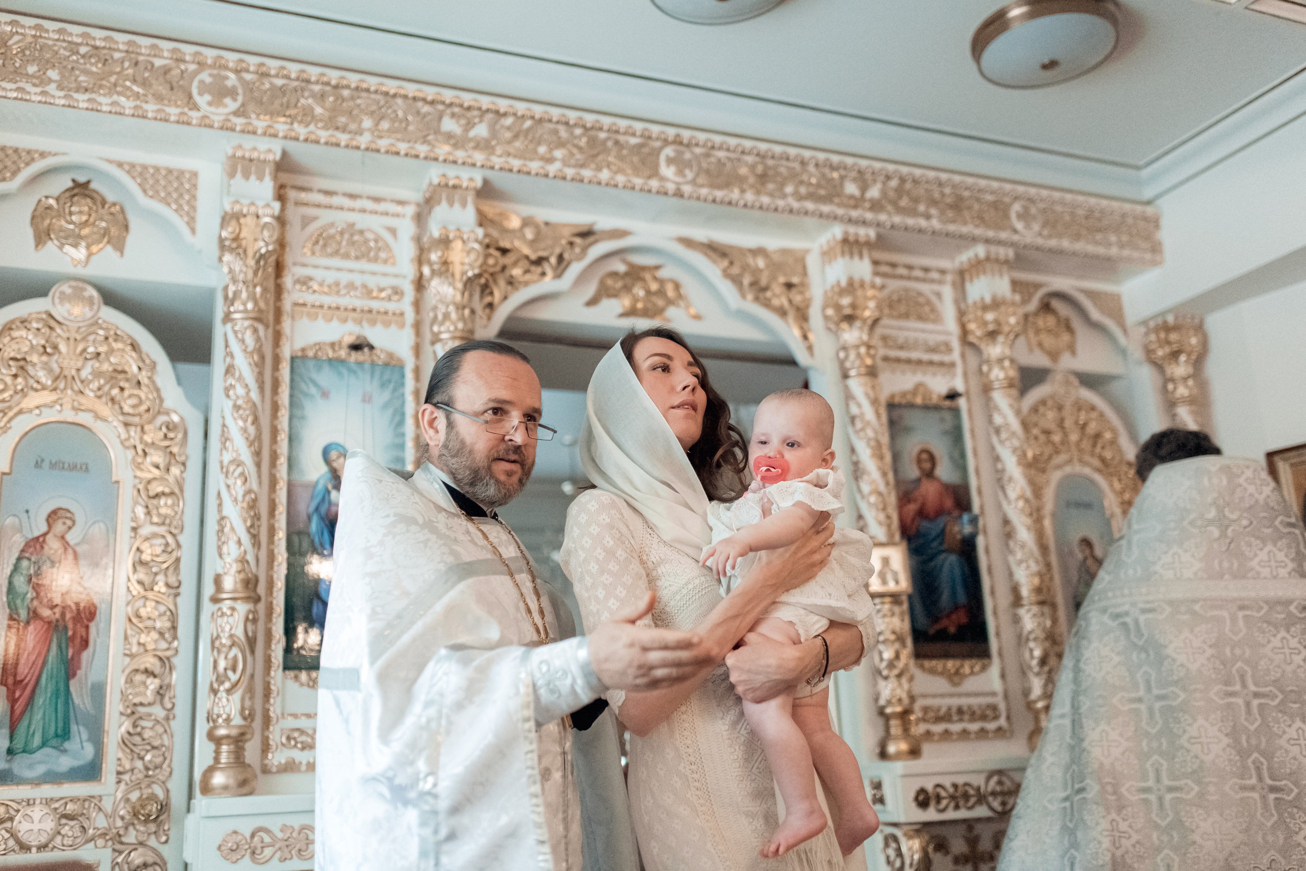 Крещение двойняшек. Фотограф на Крещение и Венчание в Ташкенте