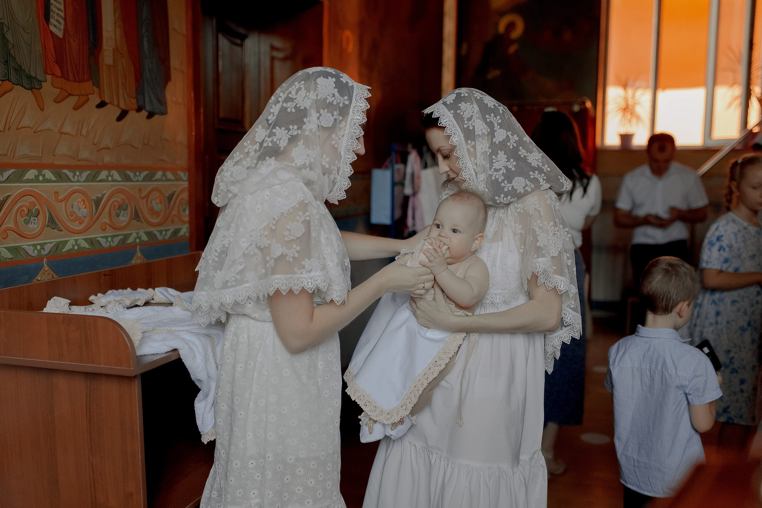 Крещение Златы. Фотограф на Крещение и Венчание в Ташкенте