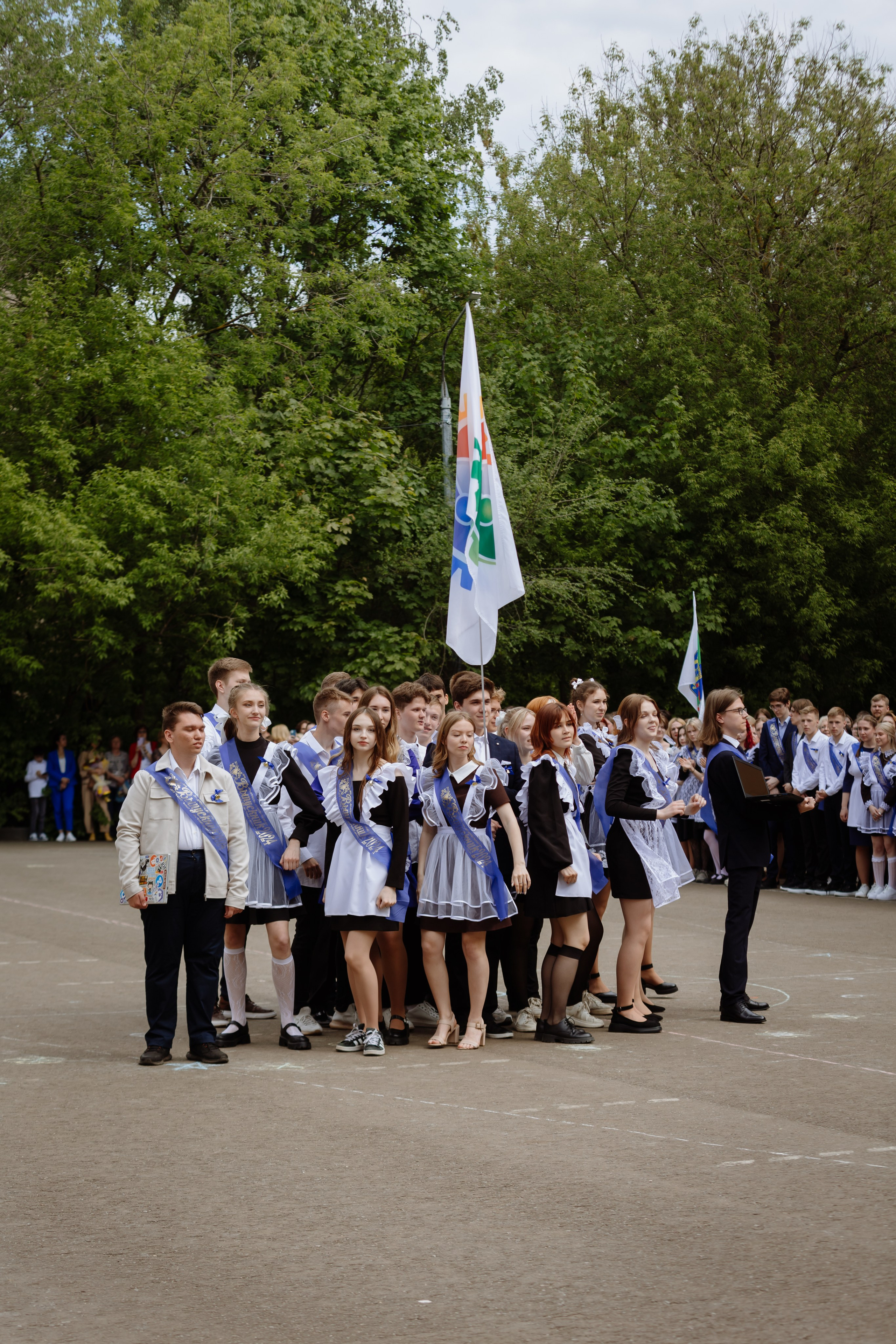 Последний звонок 2024 (3 часа фотосъемки). Профессиональный фотограф Надежда Антонова