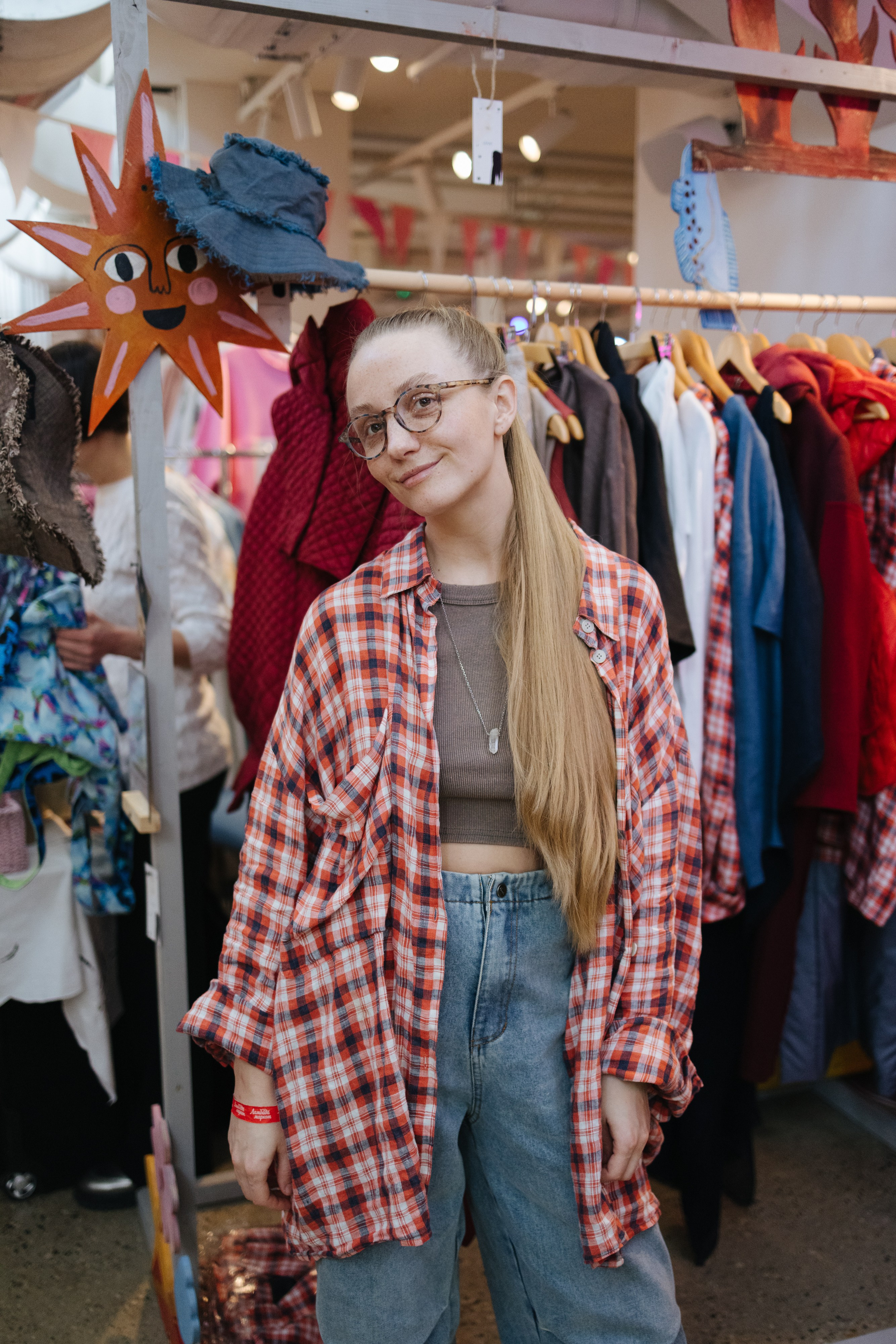 7–8 марта 2025 в пространстве «Три вокзала. Депо» / День 2 / фото Валерий Белобеев. Фотоотчеты «Ламбада-маркета»