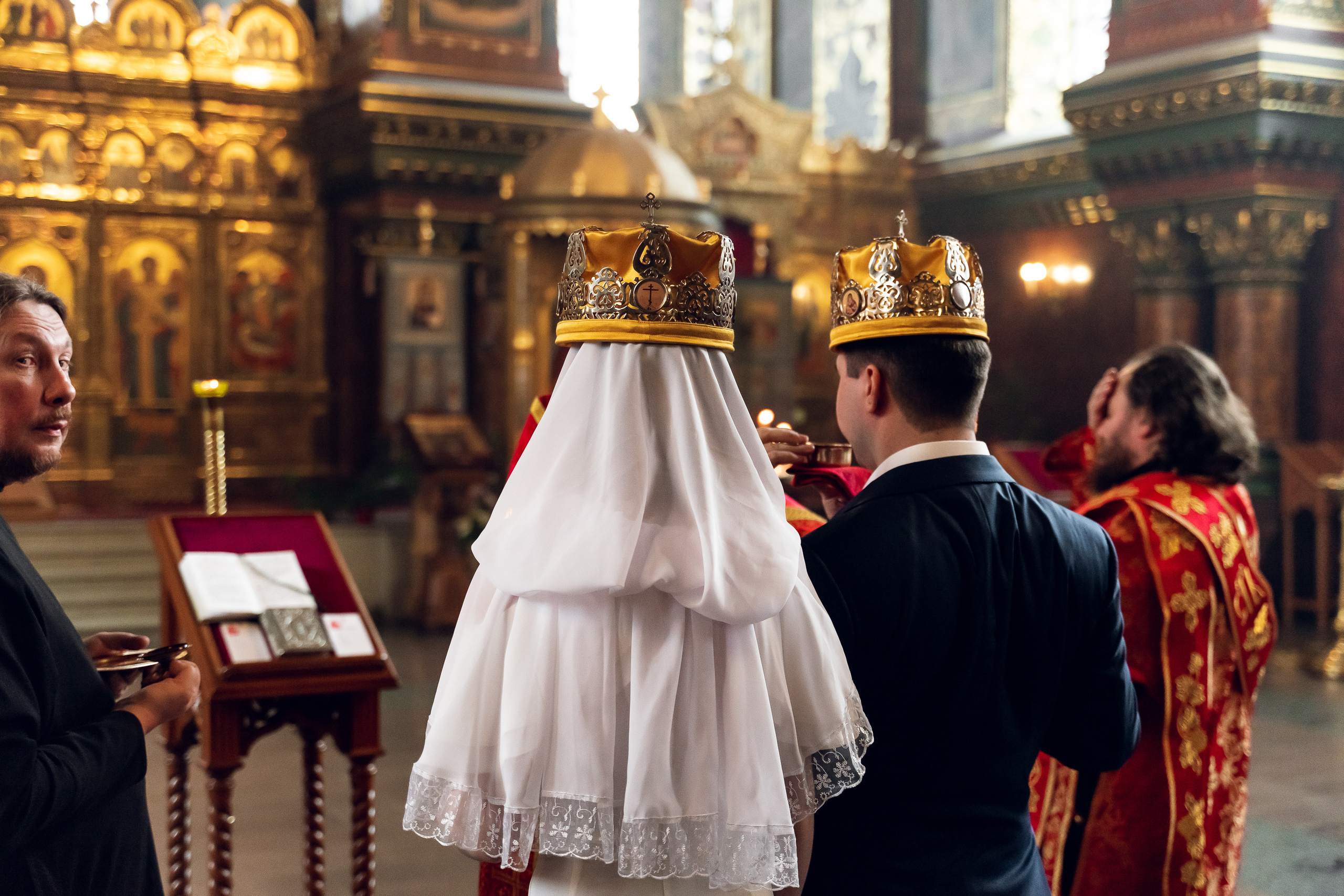 фотограф на Венчание в церкви Успения Пресвятой Богородицы в Санкт-петербурге