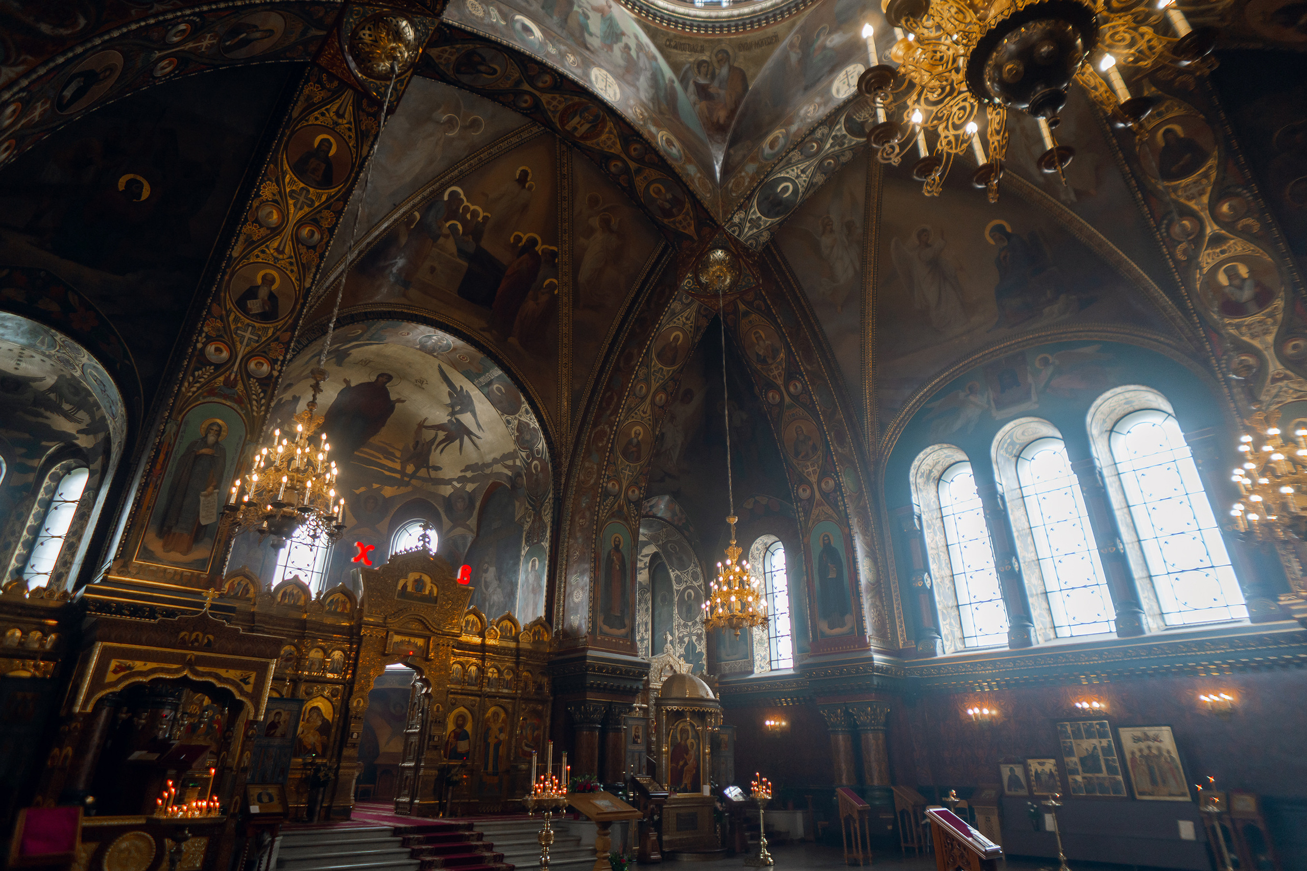 фотограф на Венчание в церкви Успения Пресвятой Богородицы в Санкт-петербурге