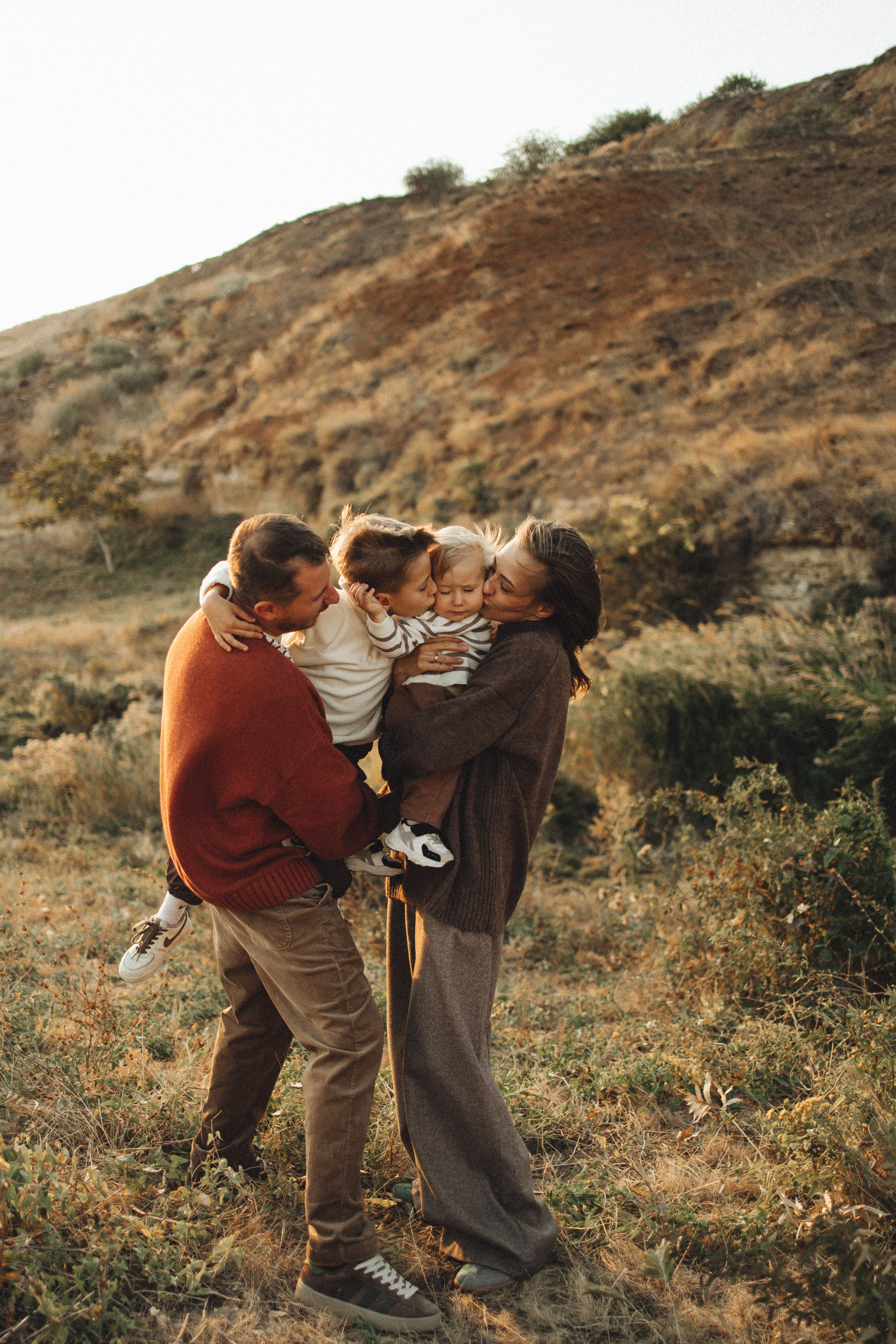 Семейная история, закат в Мержаново. Семейный и детский фотограф, таганрог, ростов-на-дону