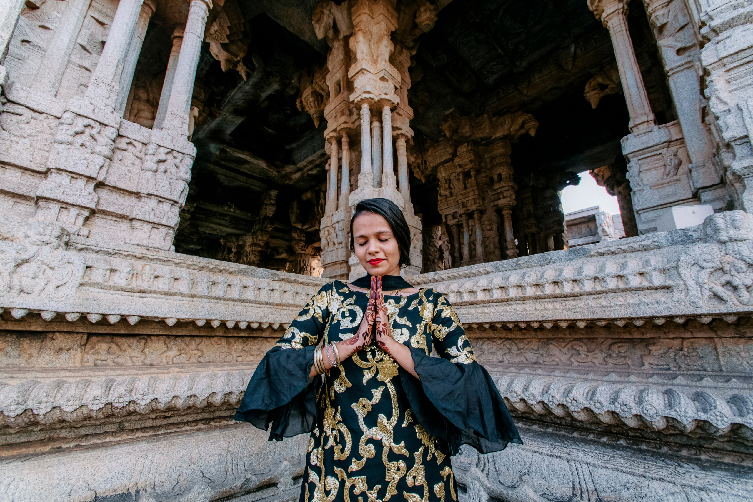 Хампи стрит фото. Iraogo