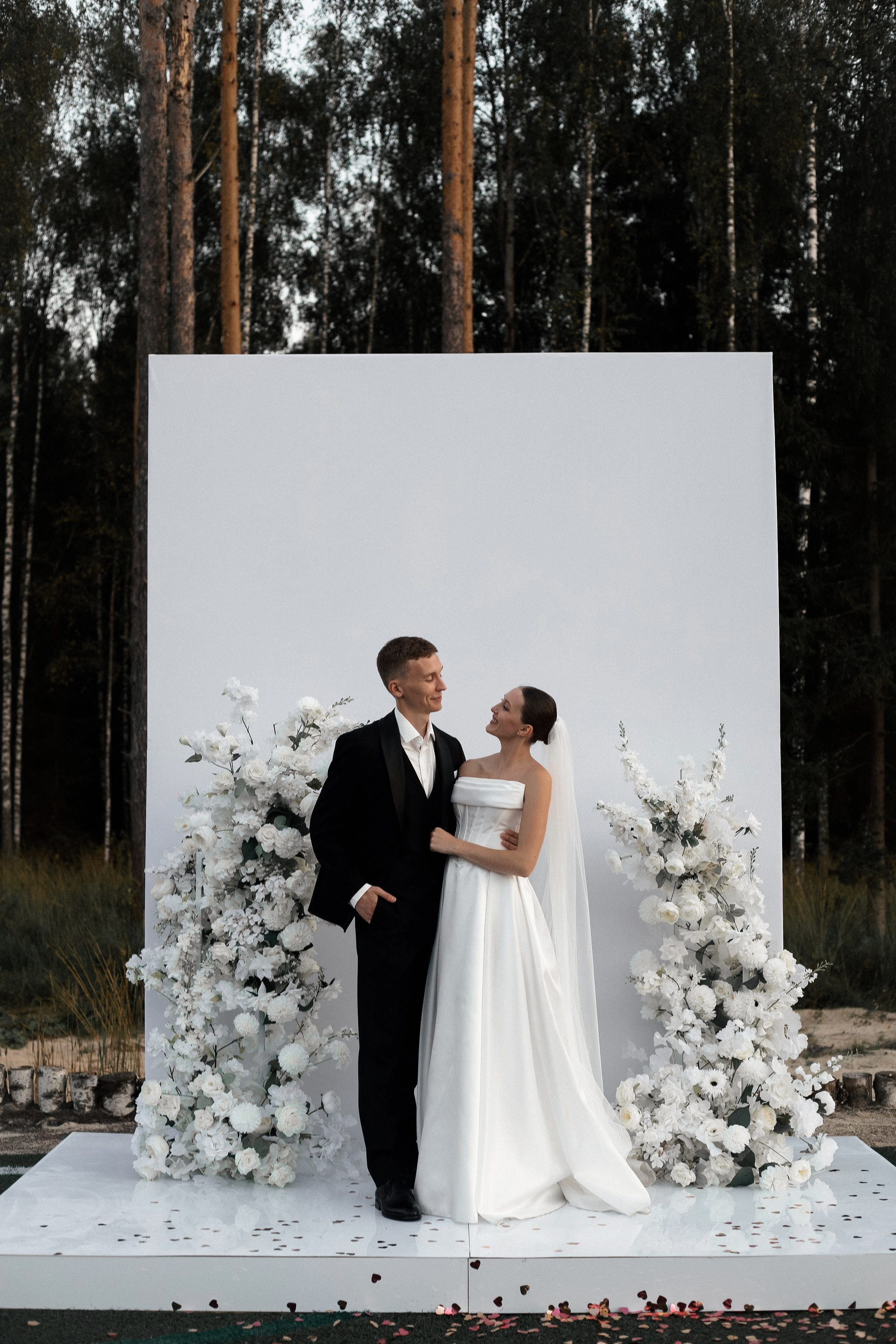 Михаил и Анастасия