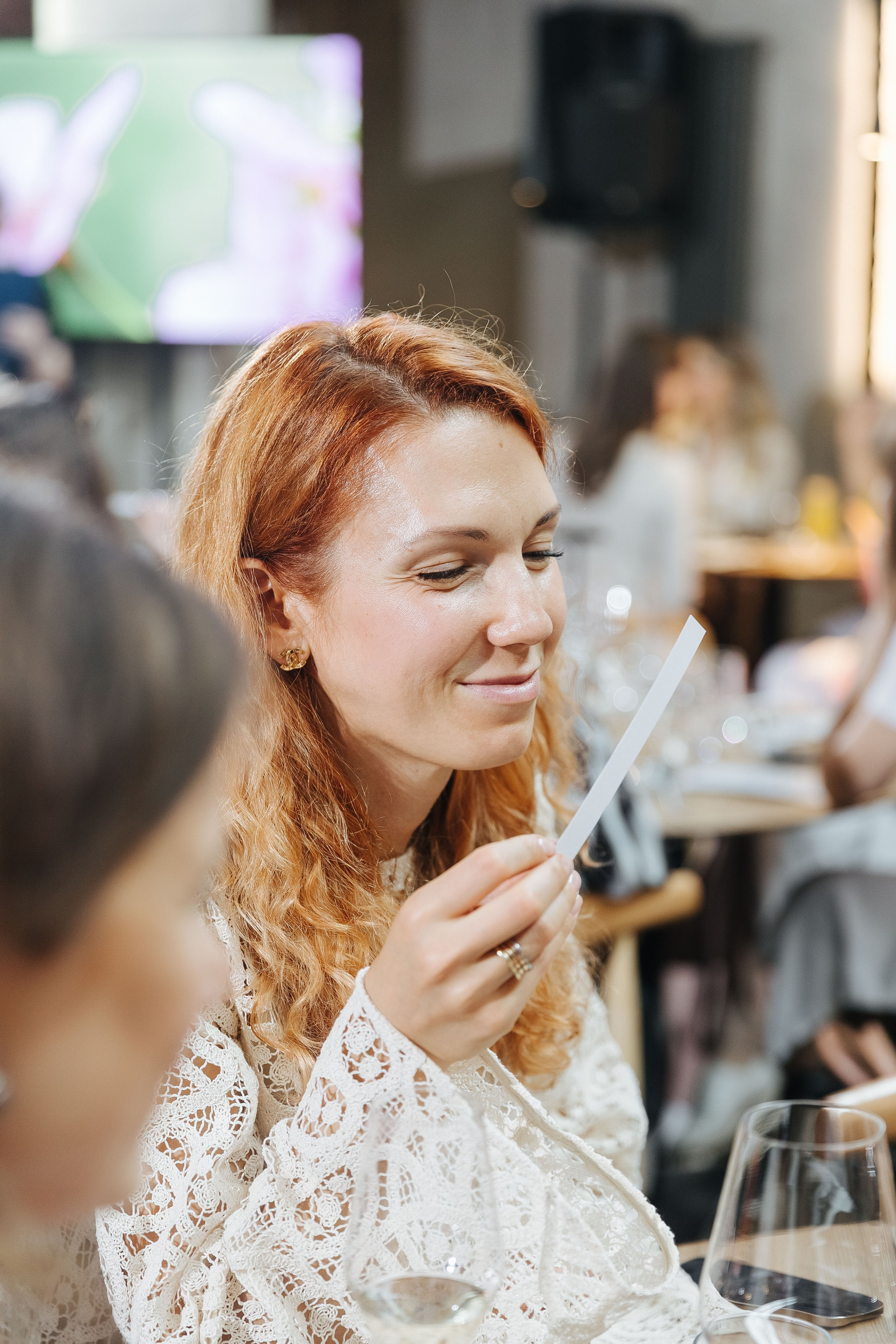 Презентация открытия магазина женской одежды GLVR в ресторане Fresco. Фотограф в Красноярске Надежда Воскресенская