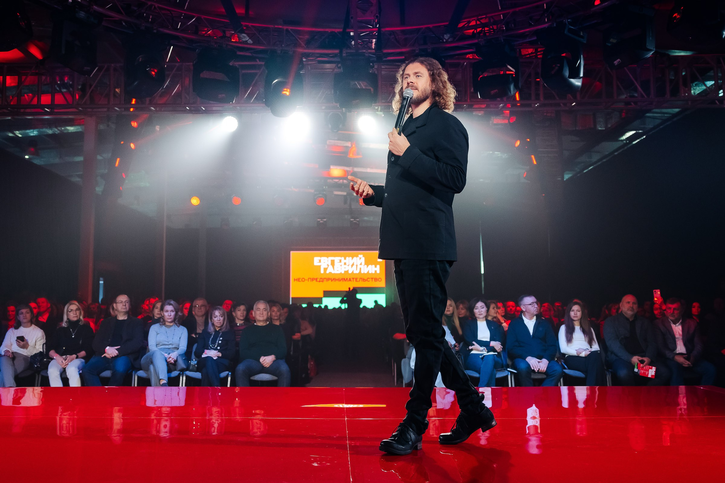 Альфа Конфа. Кадровик продакшн: Фото и видеосъемка форумов, конференций, масштабных событий в Иркутске