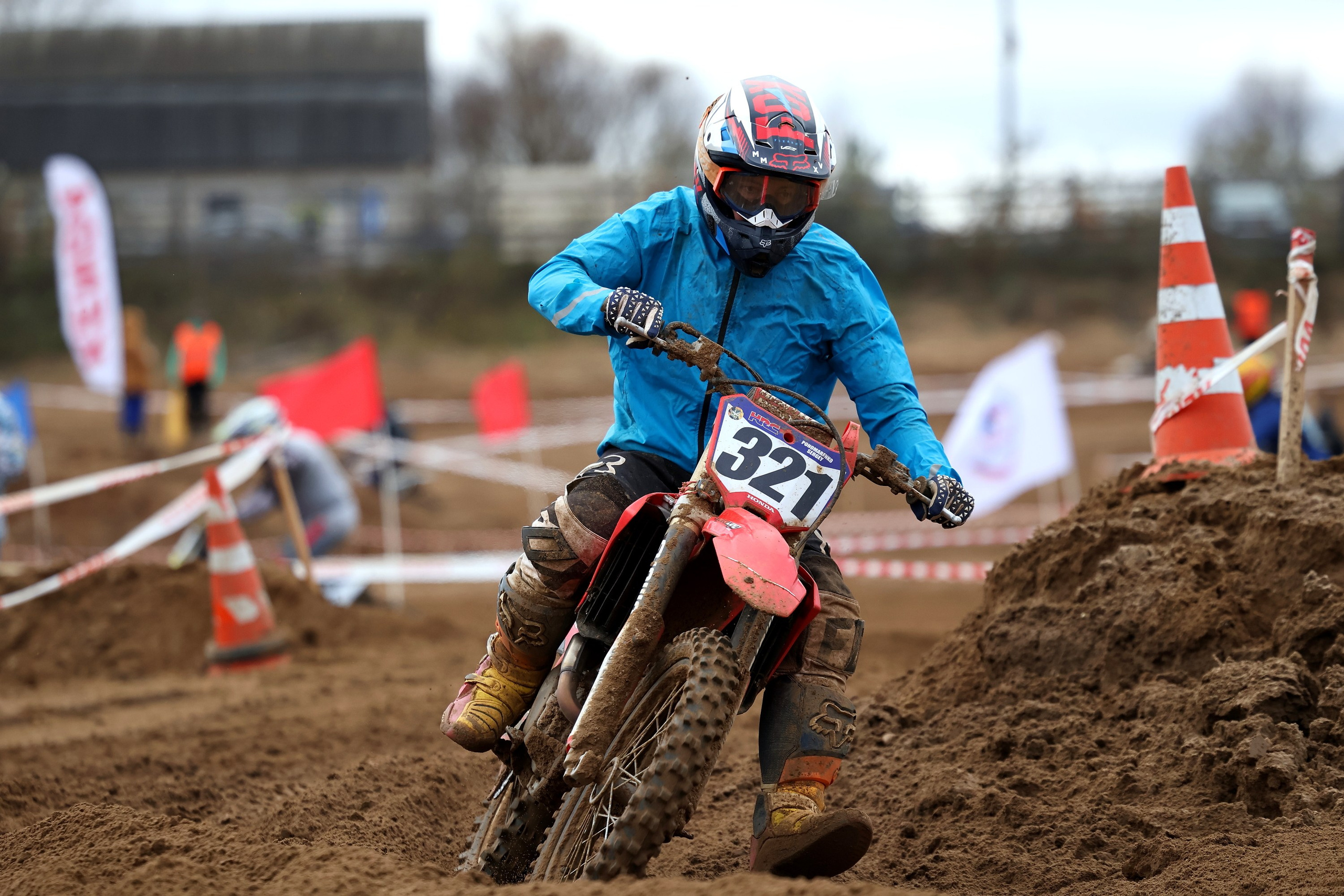 Песчаная буря. г. о. Серпухов, о. Русский. Спортивный и репортажный фотограф Ермакова Светлана