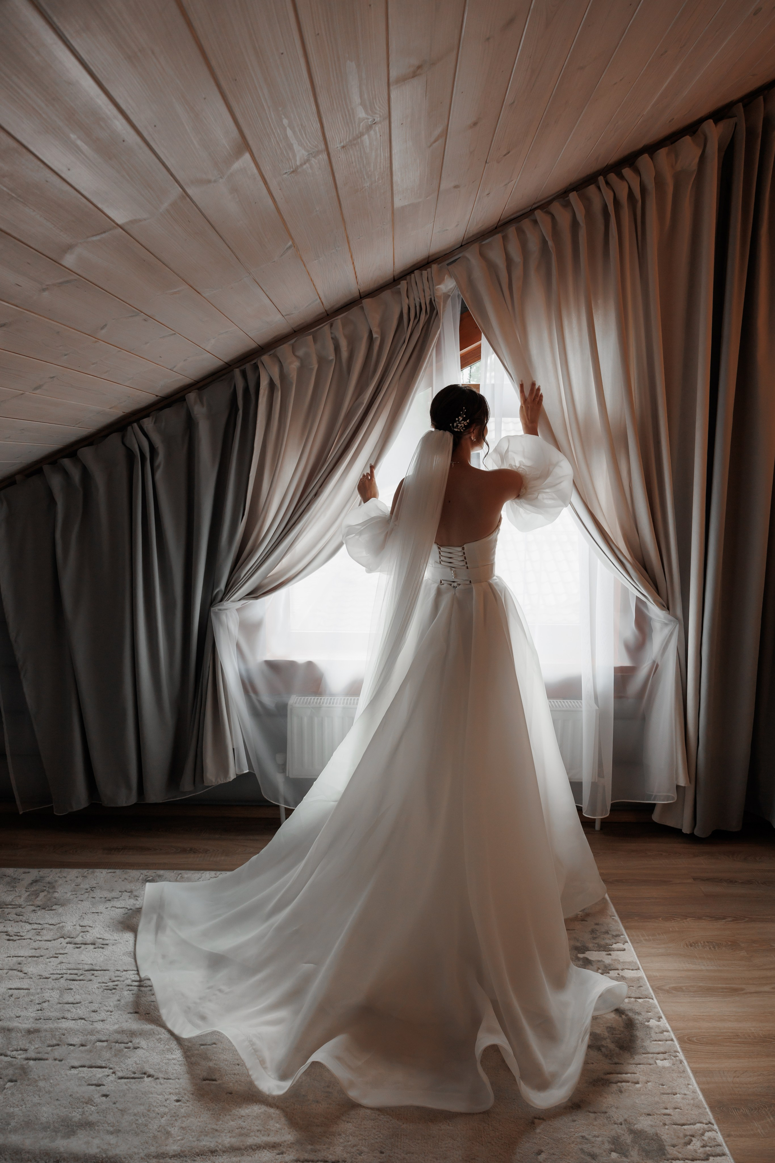 Полина и Дмитрий, загородный клуб «Барин», ЗАГС в г. Пушкино. Свадебный и репортажный фотограф (Москва, Королев и другие)