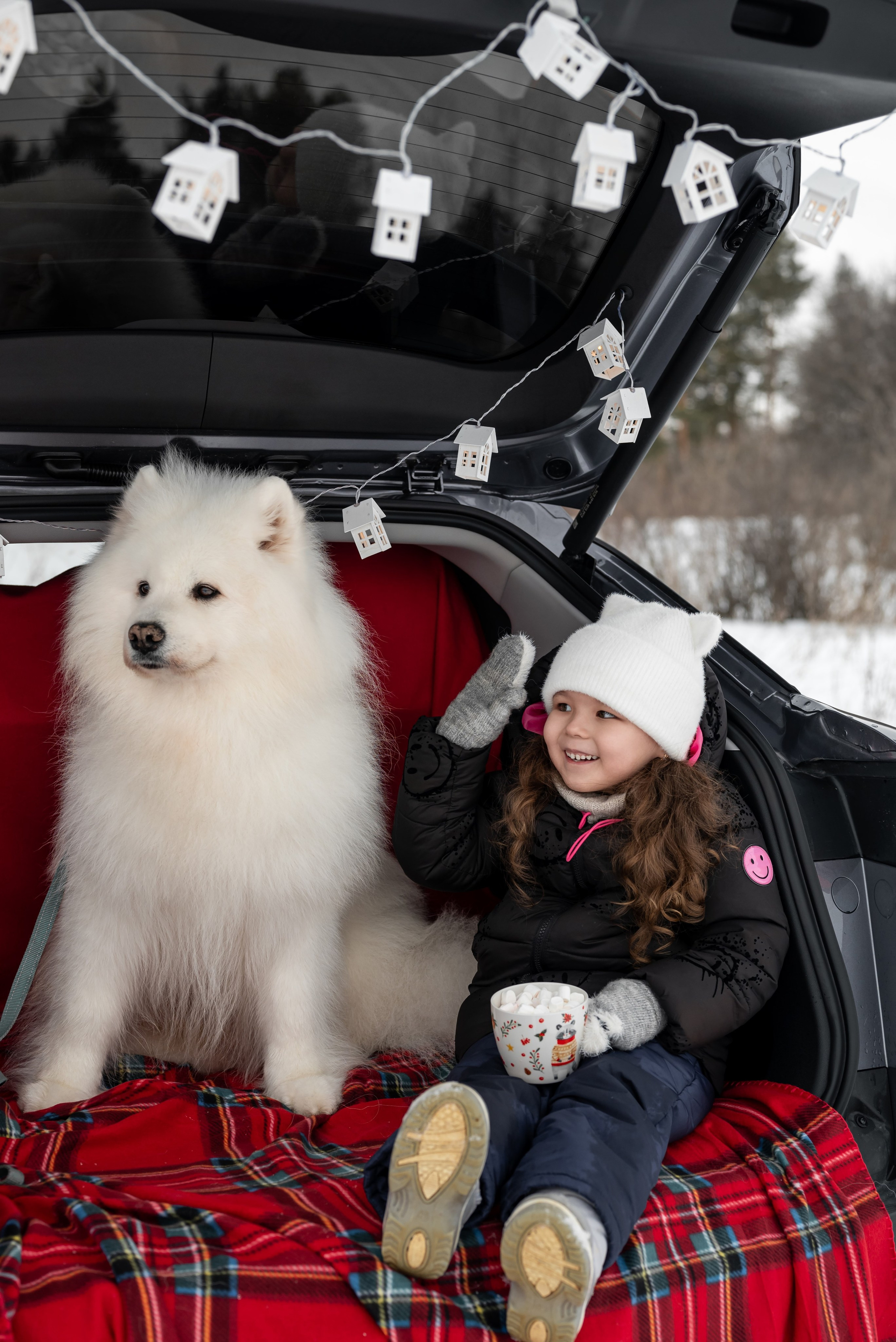 Фотопроект с Платоном и машиной на улице. Фотограф в городе Салават