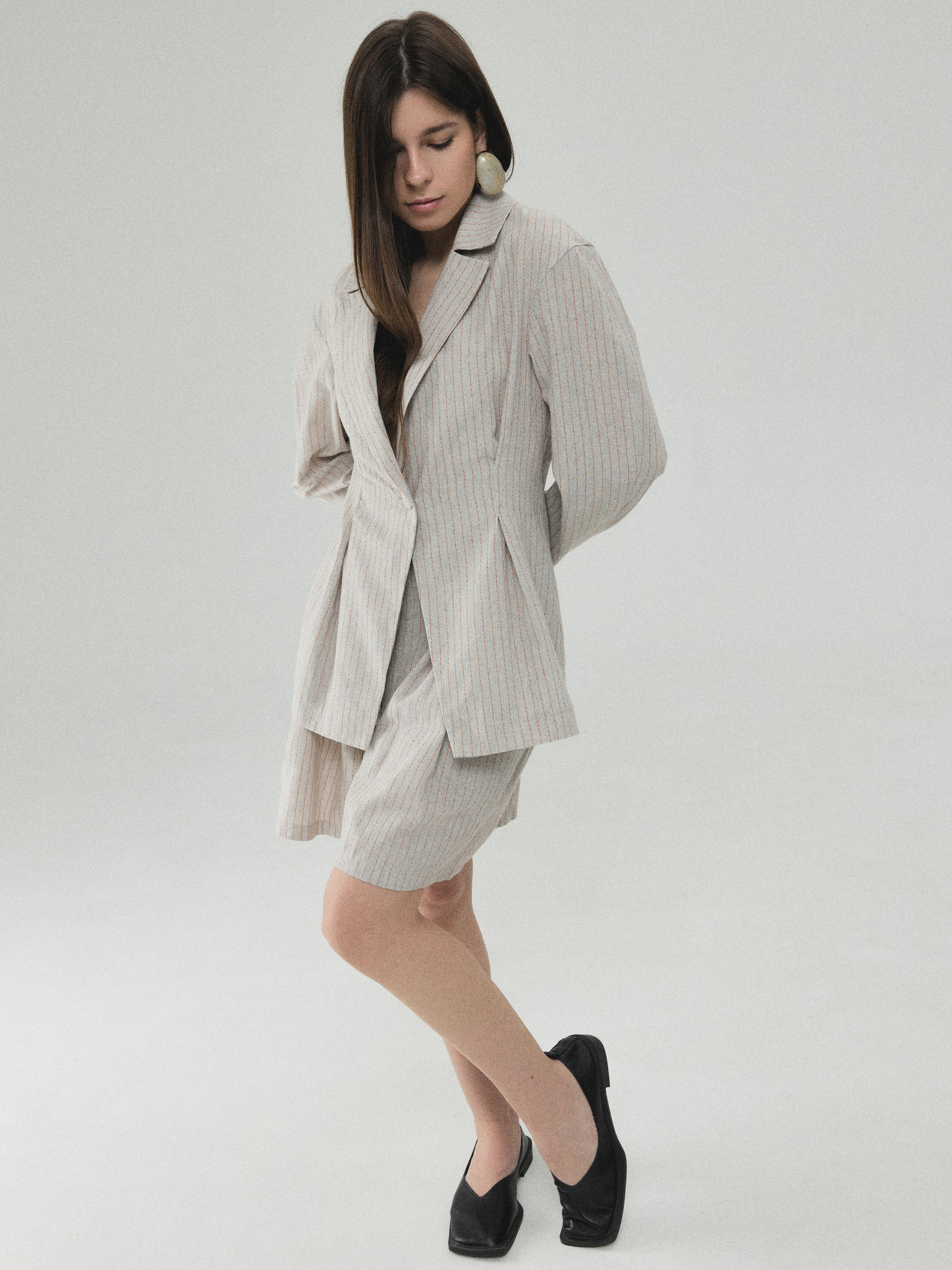 57 Atelier. Фотограф в Москве и Сургуте Алла Лесовая. Снимаю каталог для брендов и индивидуальные портреты для людей