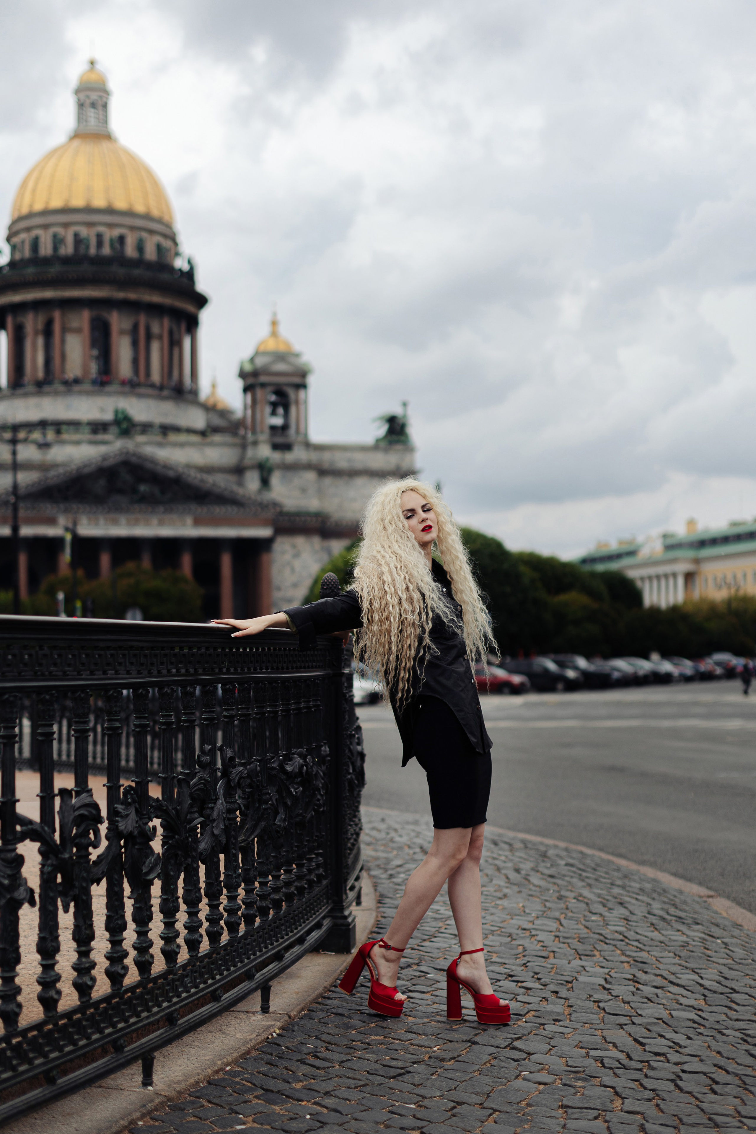 Прогулочная фотосессия в Питере с Ариной