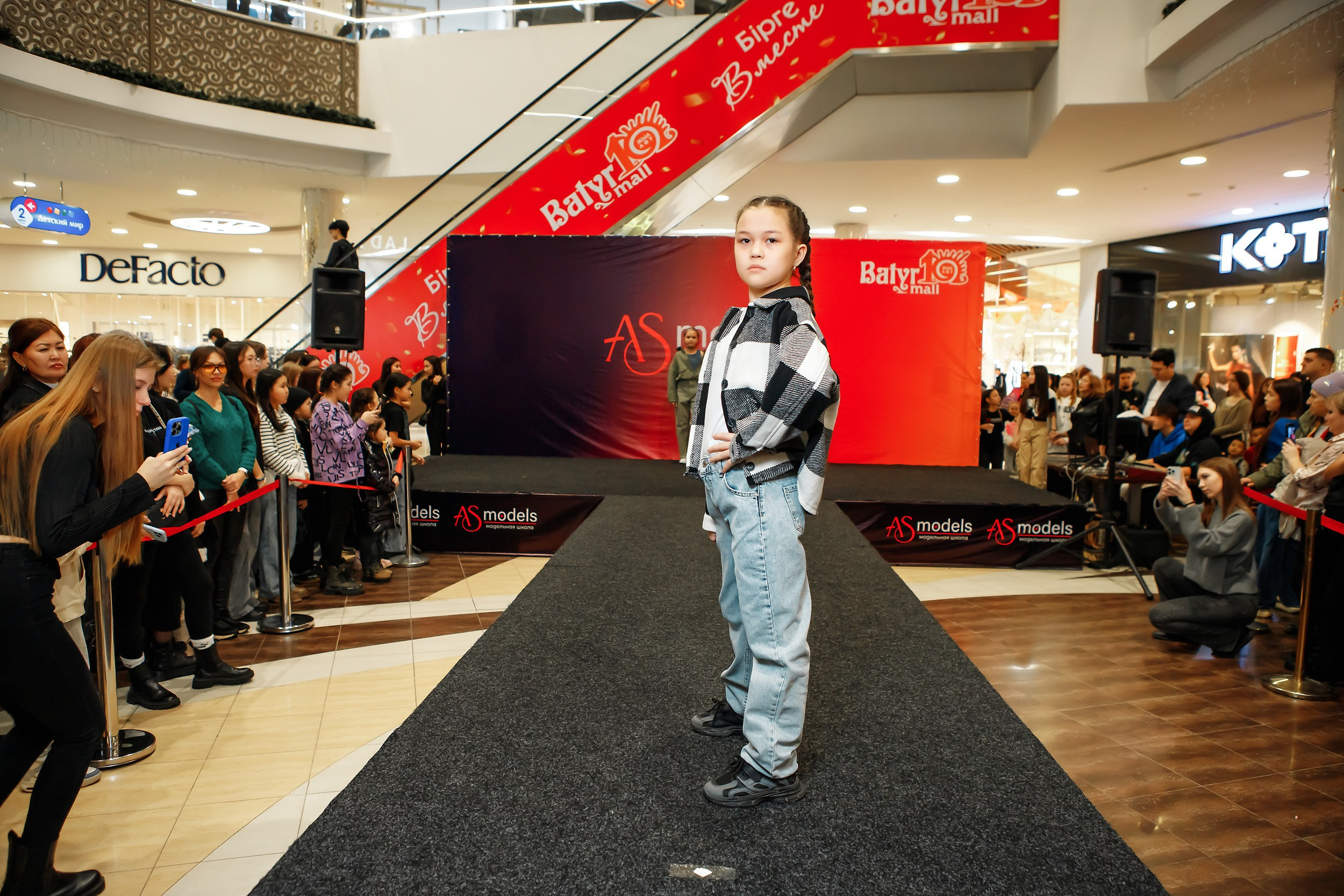 Fashion Show модельной школы AS Models. Кипятком Павлодар