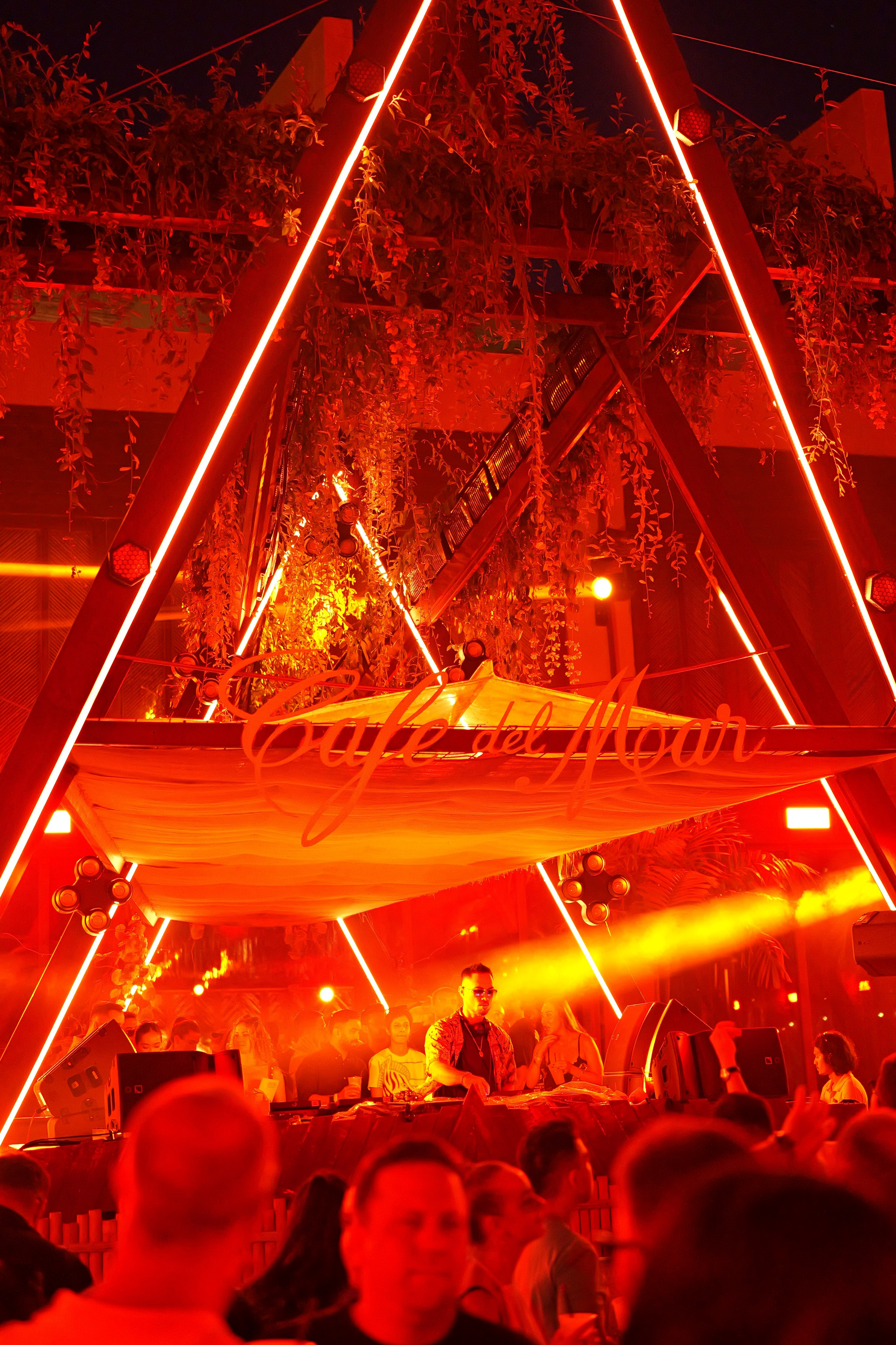 Artists, toga concert, concert photography, del mar, yoga beach club, dj shoot