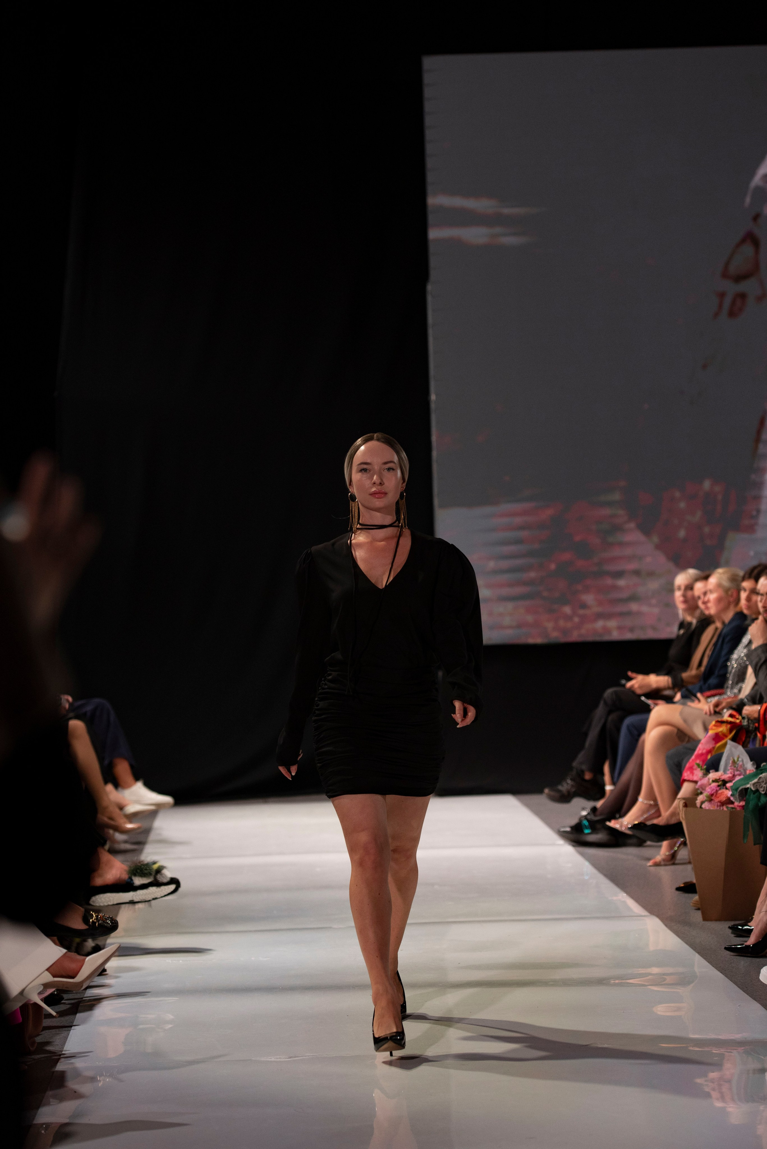 Фотограф на модельный показ. Свадебный, семейный, фэшн фотограф, школьный фотограф в Сочи