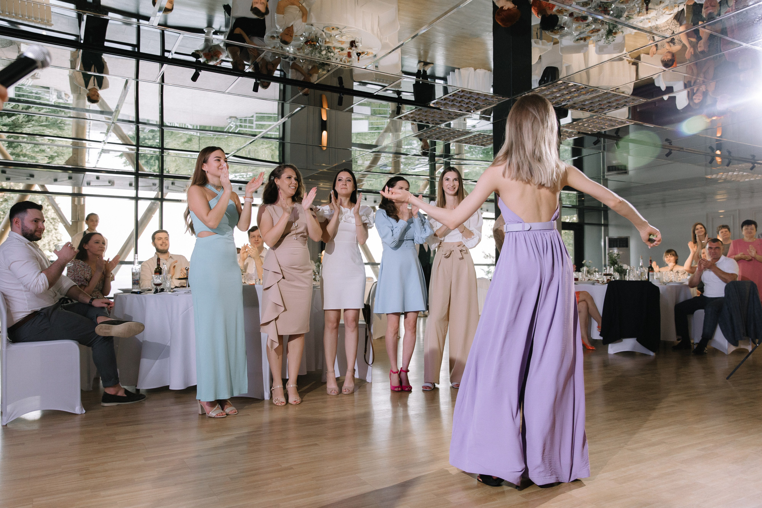 Сезон пионов. Фотограф Елена Краснопевцева