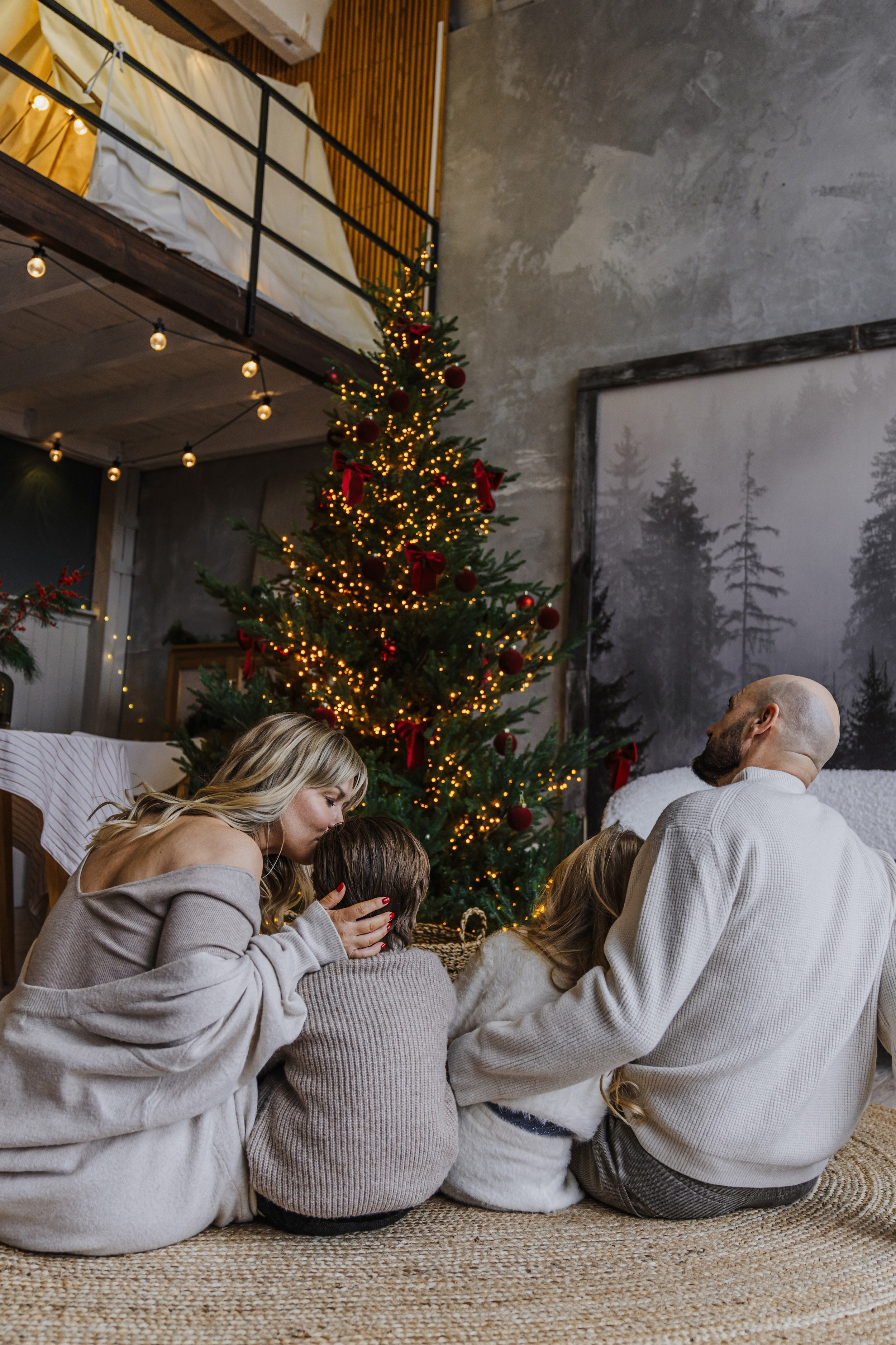 Лиза, Скарлетт, Винсент и Деннис. Минск, Рождество. Olga Modjaro