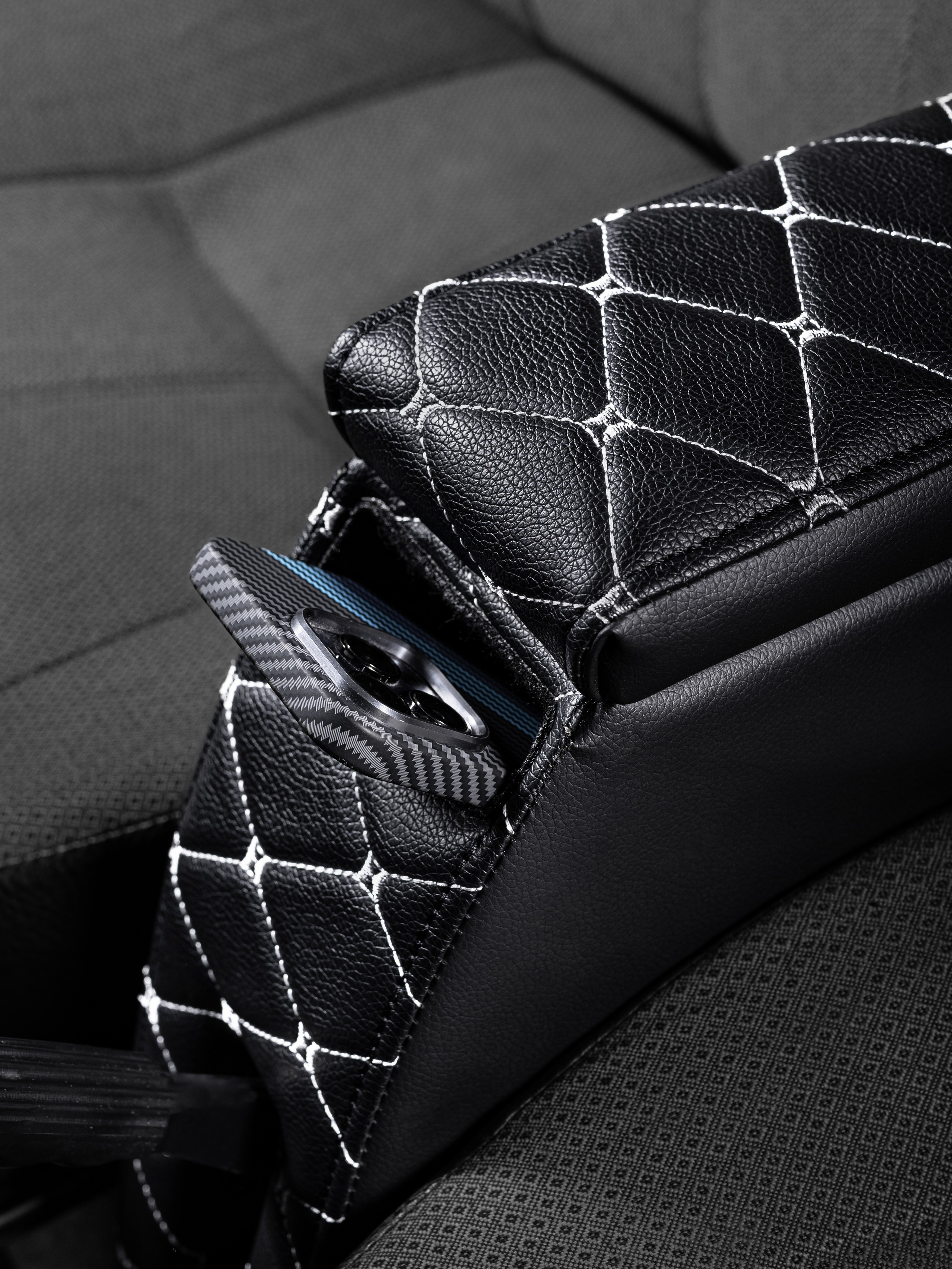 Автоподлокотники. Предметный фотограф, фото для маркетплейсов Пятигорск, КМВ