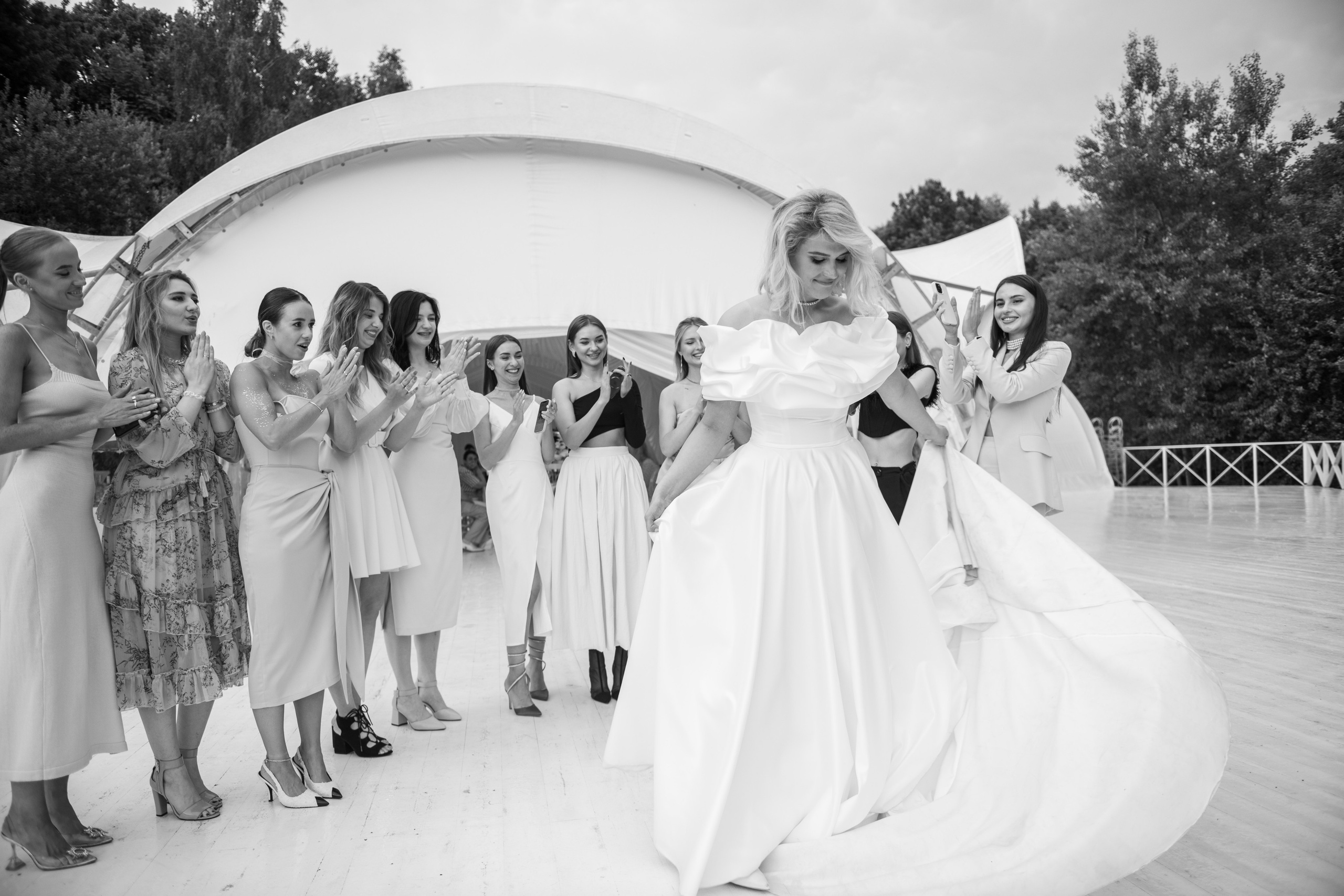 Mi Amore. Rich Event Decor