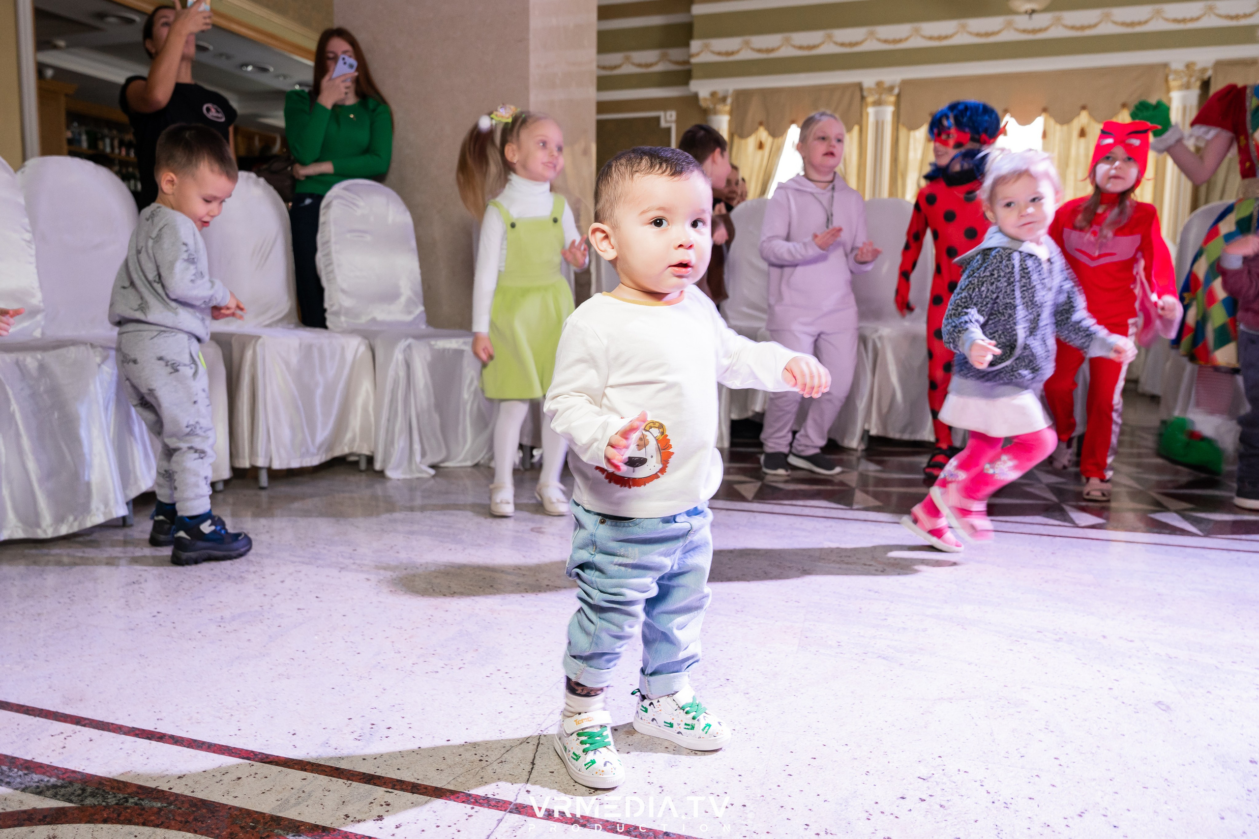 ЗИМНЯЯ СКАЗКА в ресторане «Империя»