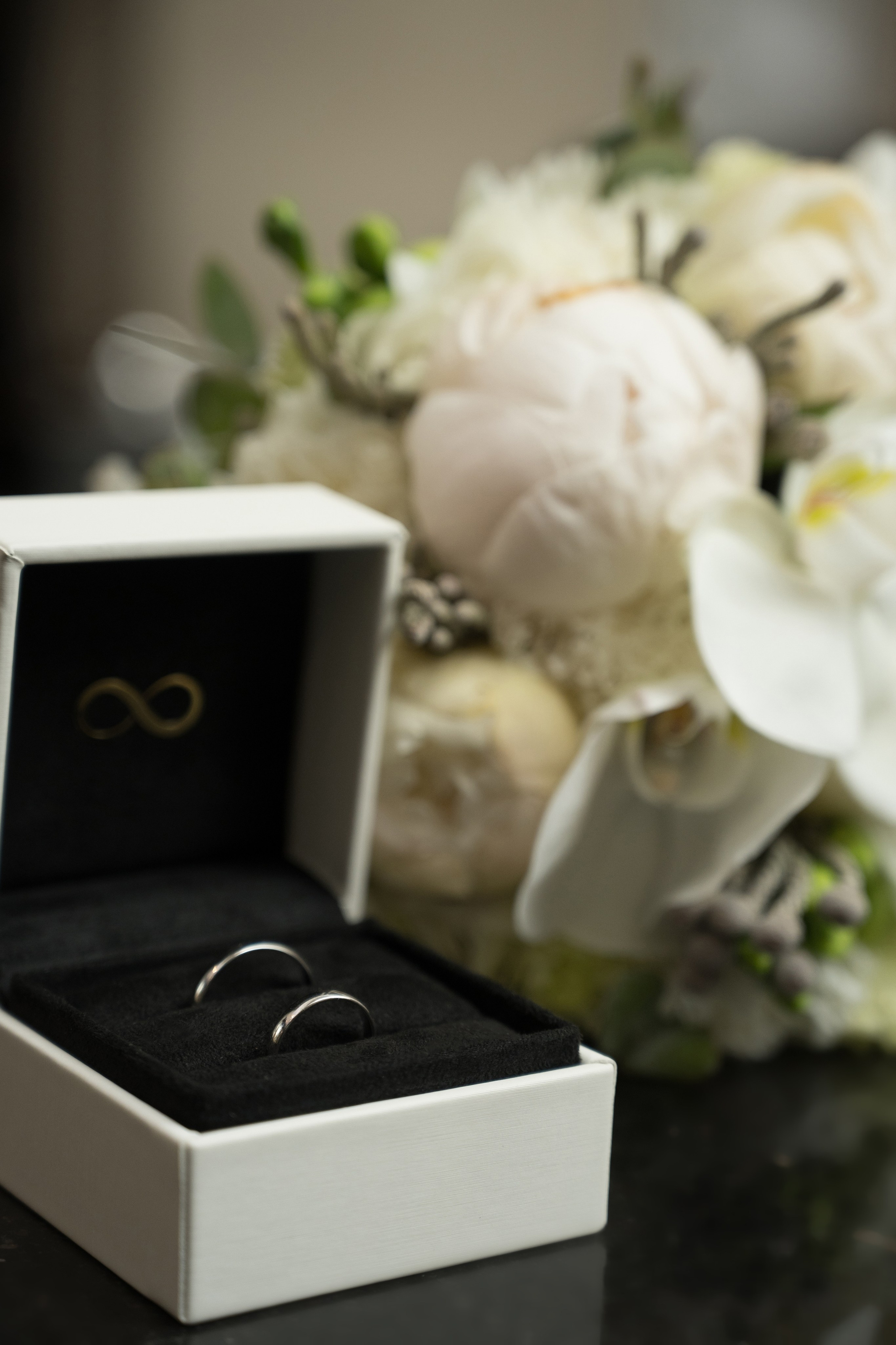 Данила & Олеся. Семейный и контент фотограф в Москве Alira