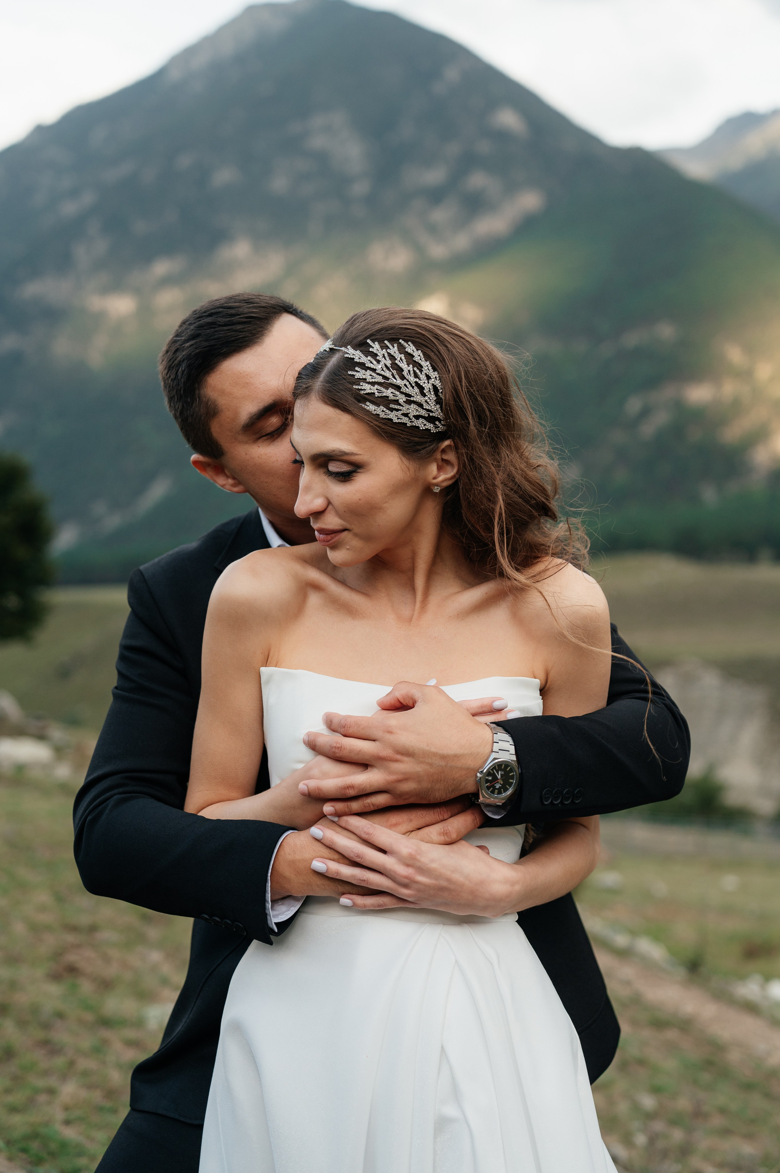 Горная свадьба Рината и Регины (09.09.24). Свадебный и travel фотограф в Волгограде, Сочи, Домбае, Европе