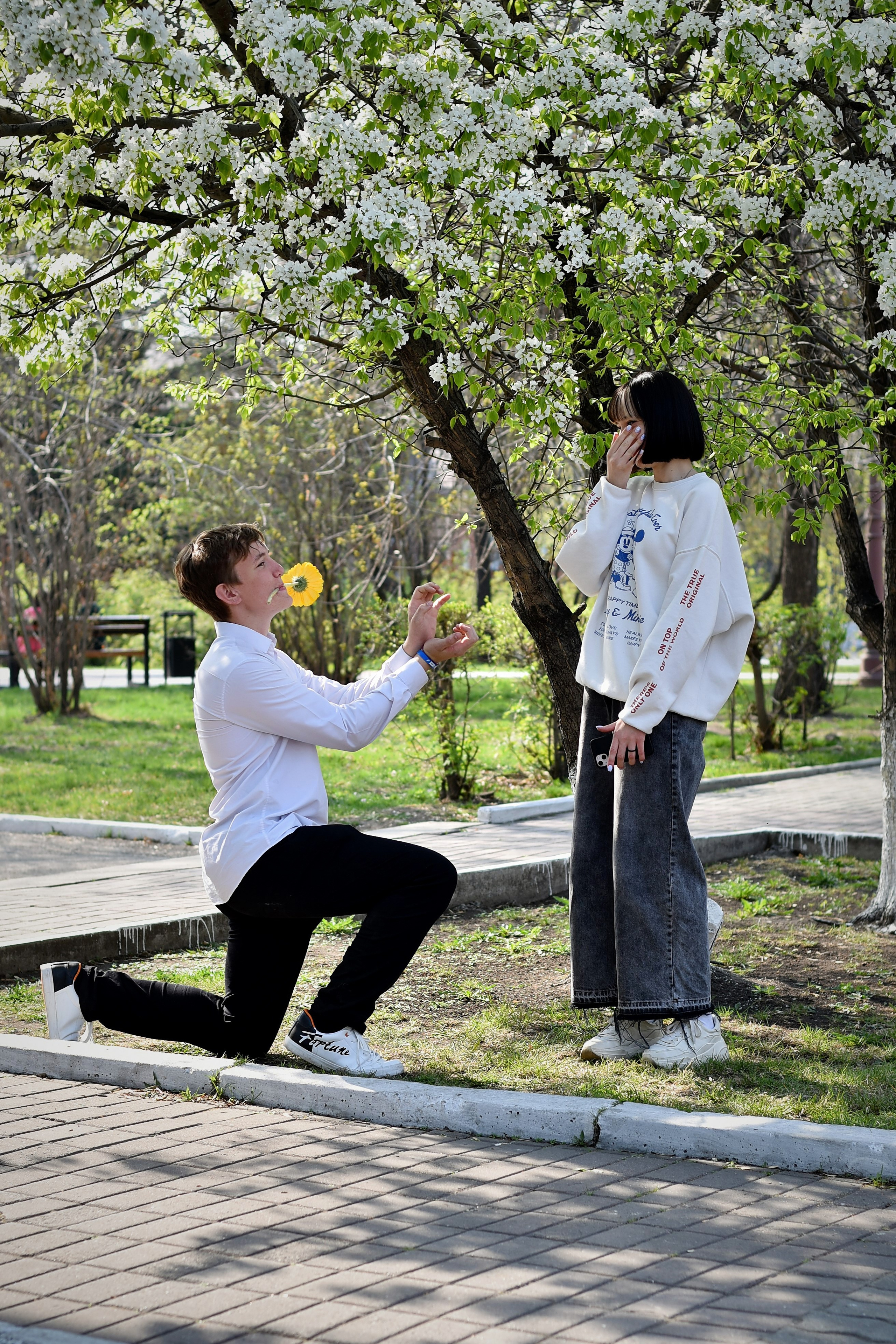 ФОТОСЕССИЯ В ПАРКЕ весна. Школьный фотограф ЛАРИСА МАТВЕЕНКО