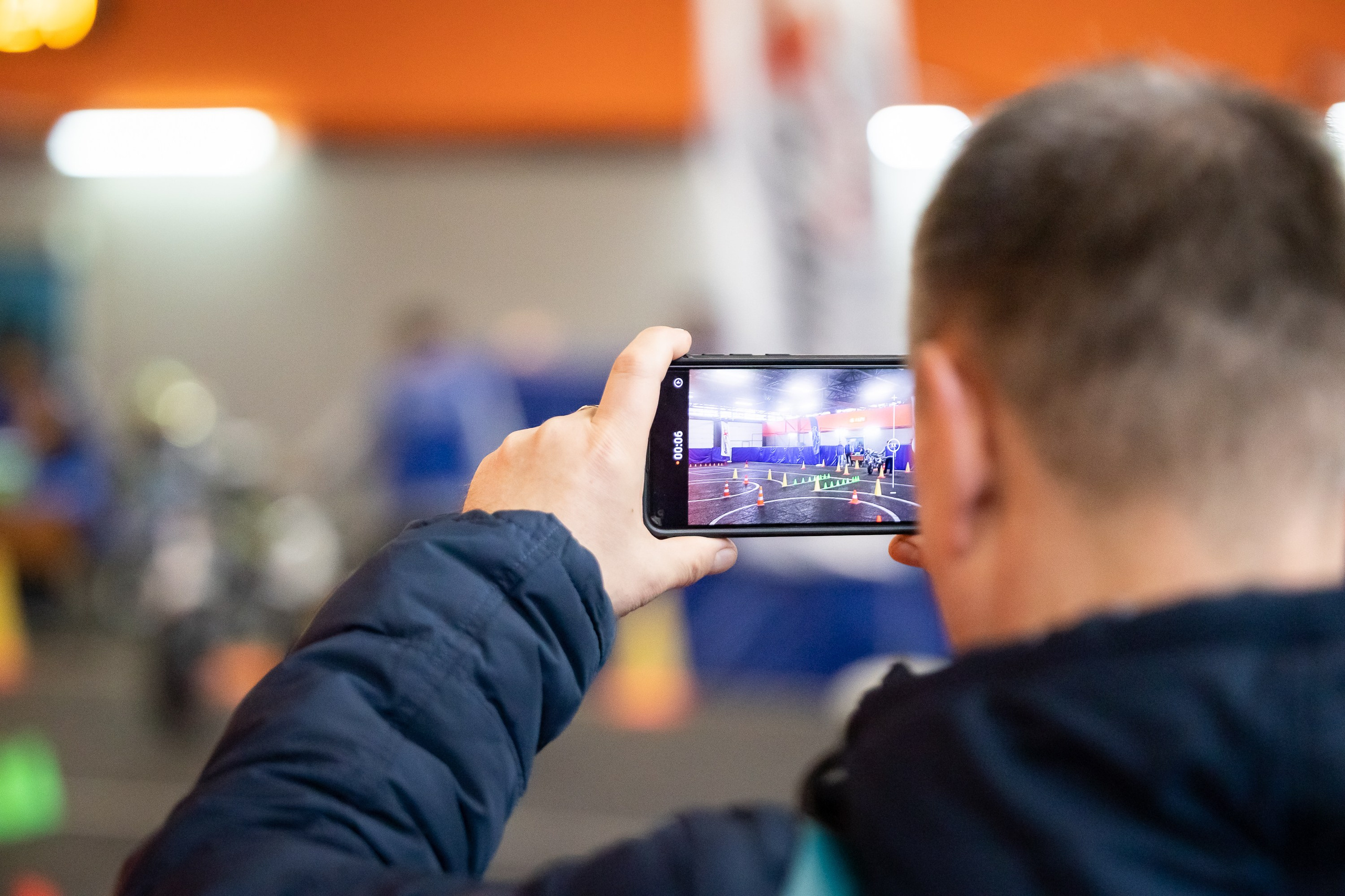 Соревнования в Мотошколе «Мосгортранс». Фотограф Владимир Охрименко